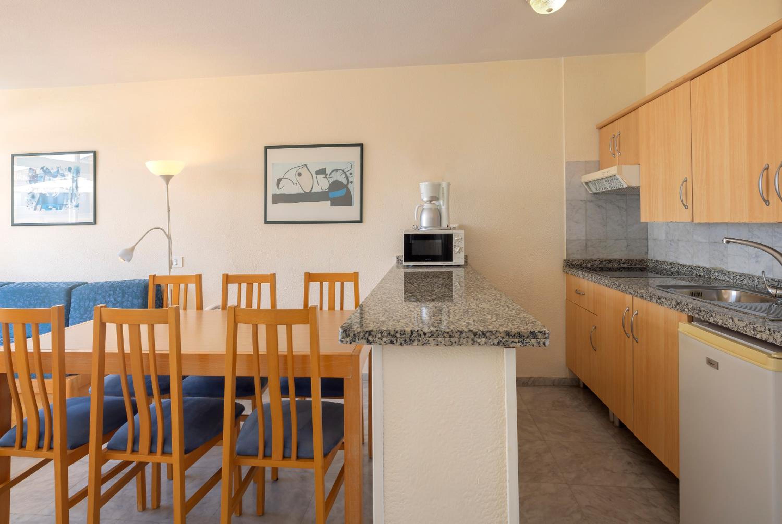 Two-Bedroom Apartment - Photo 7