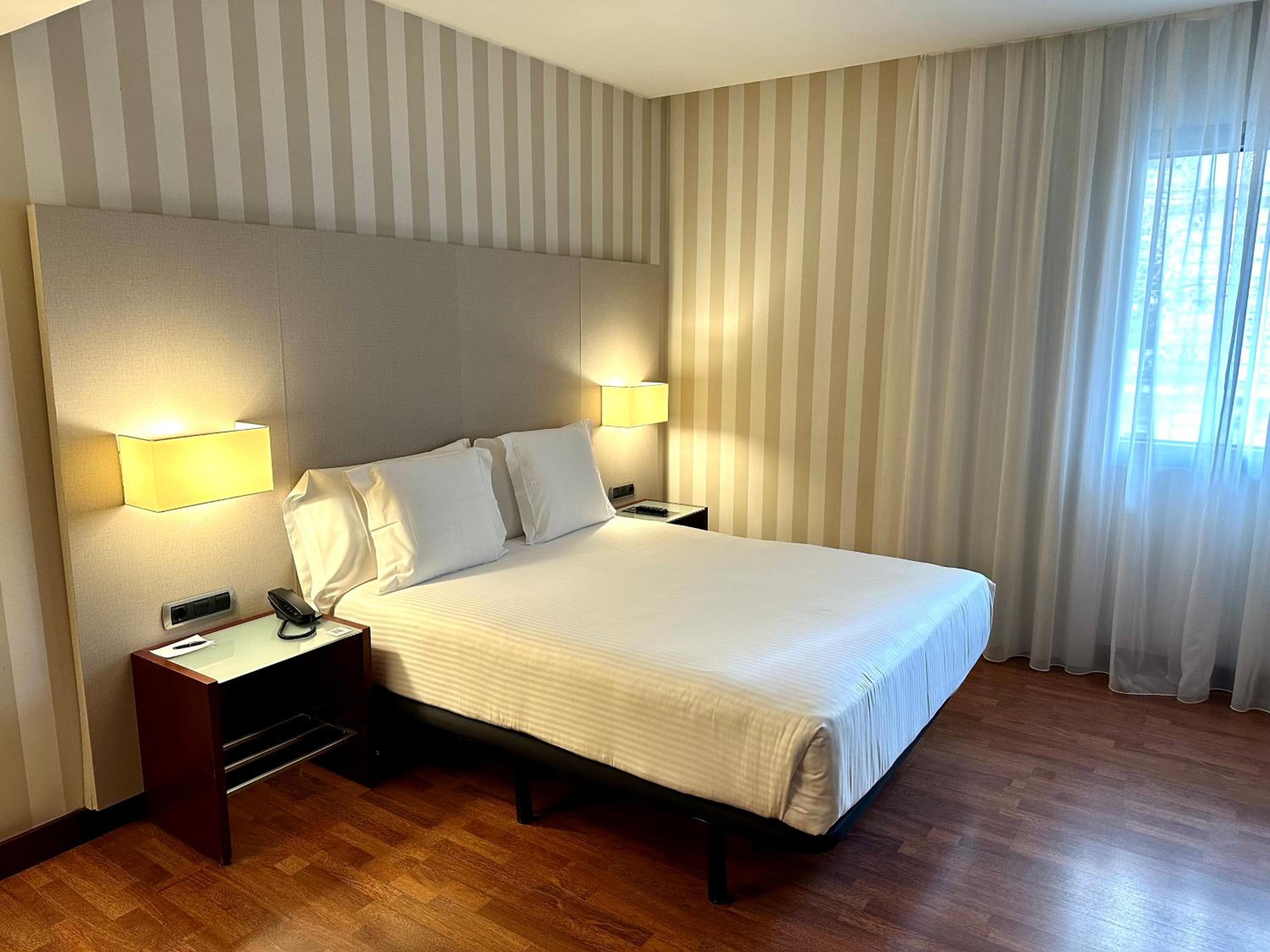 Double or Twin Room photo 3