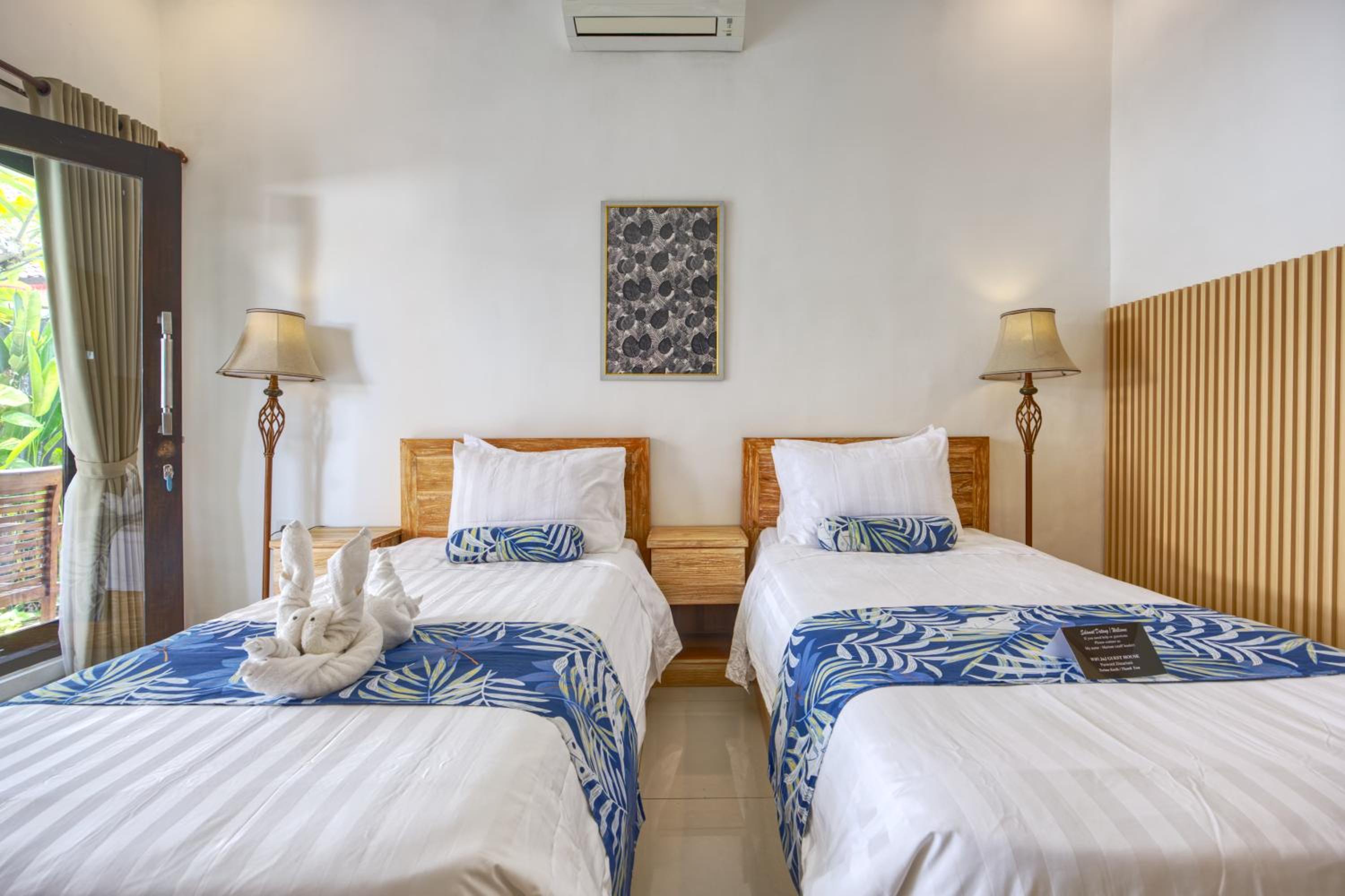 Deluxe Double or Twin Room with Pool View - Photo 6