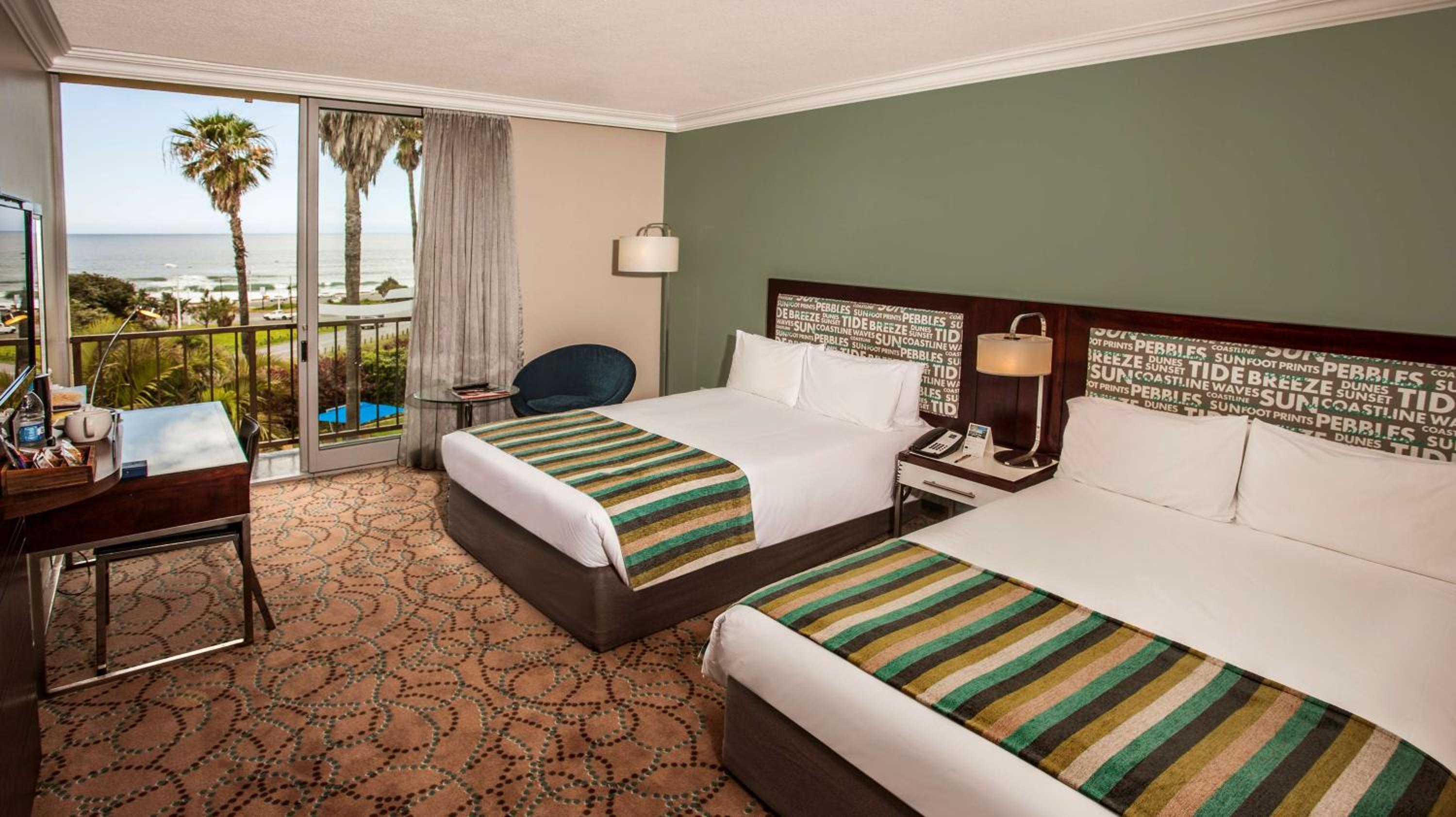 Double Room with Two Double Beds - Non-Smoking - Photo 1