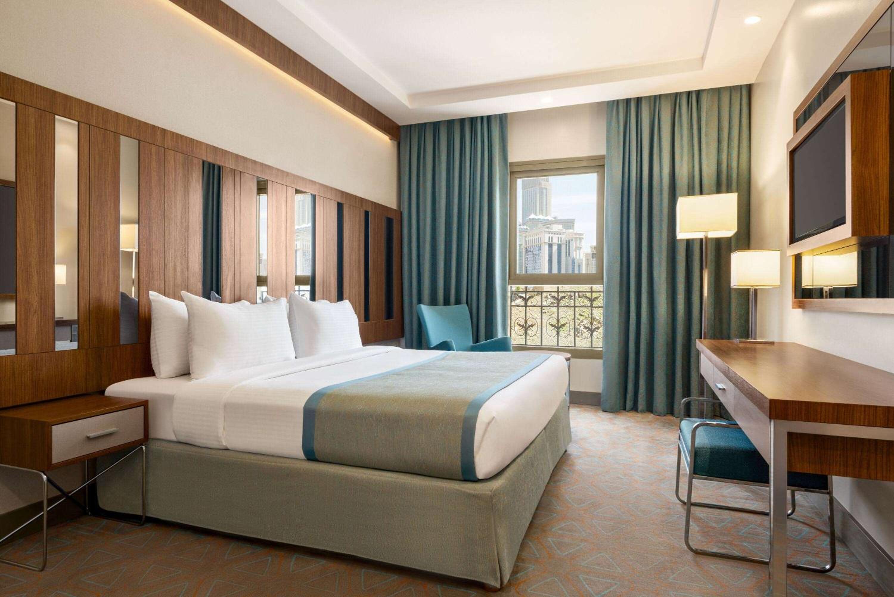 Twin Room - Non-Smoking - Photo 1