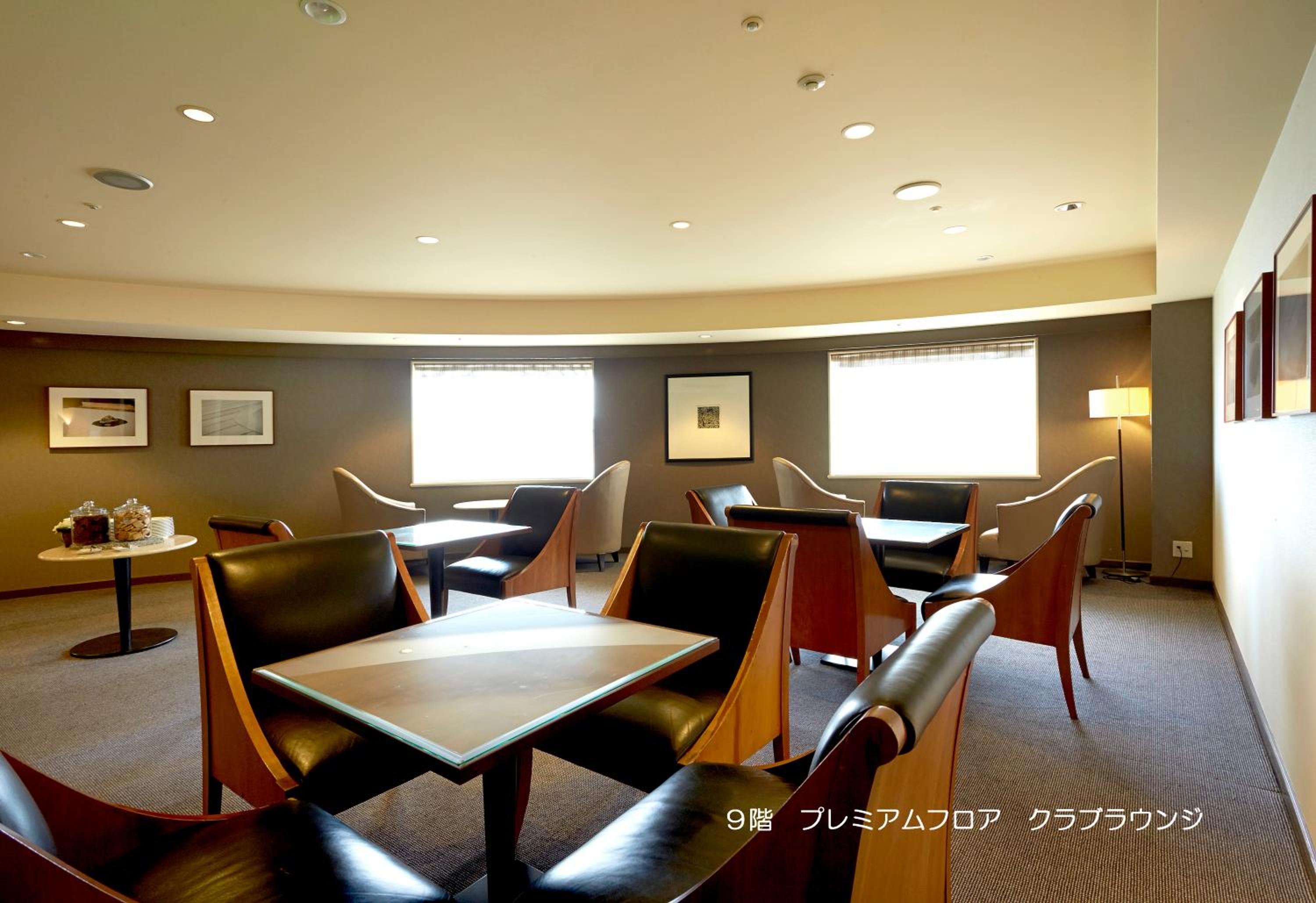 Twin Room With River View Premium Floor - Non-Smoking - Photo 5