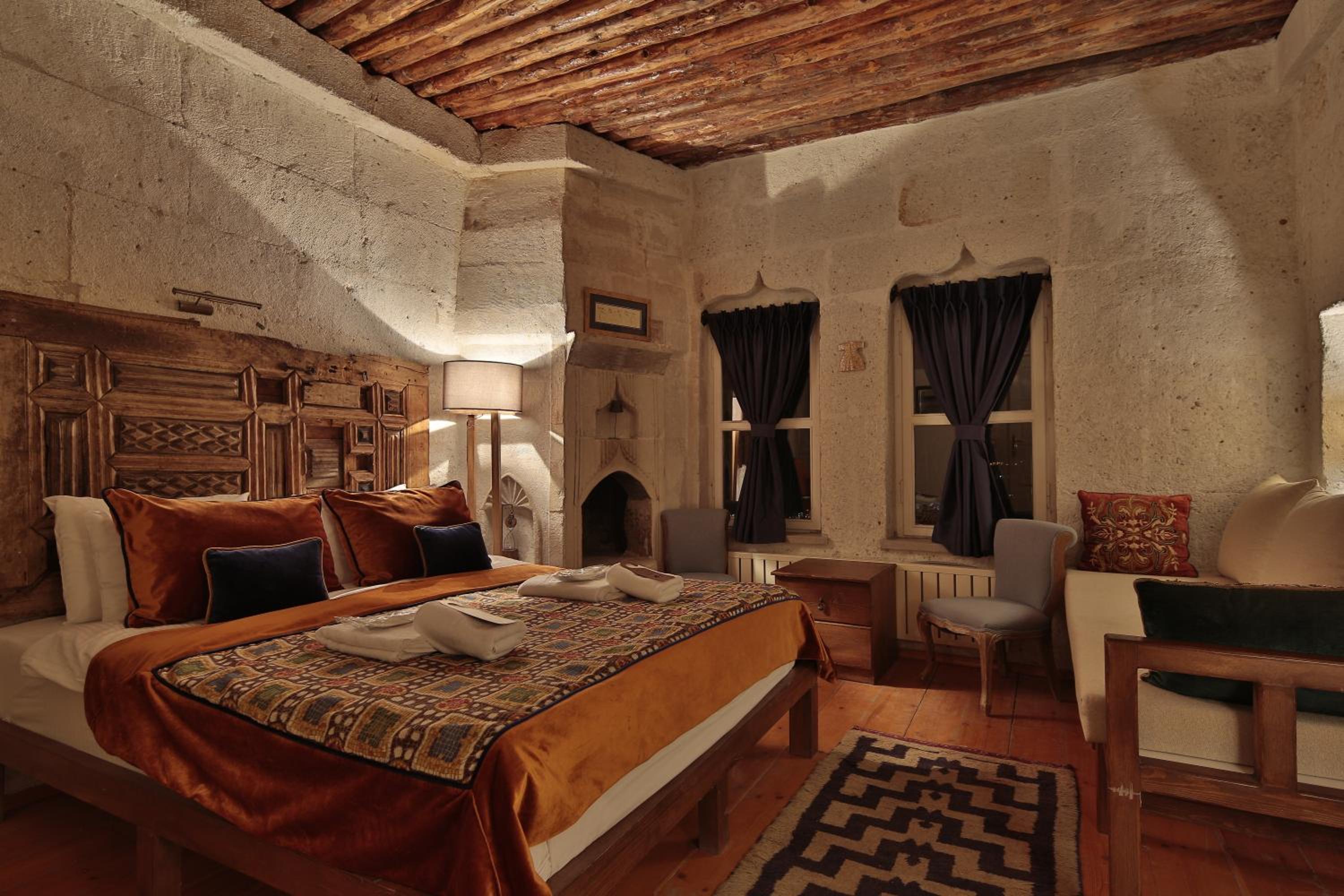 Deluxe Stone Room with Panoramic View photo 1