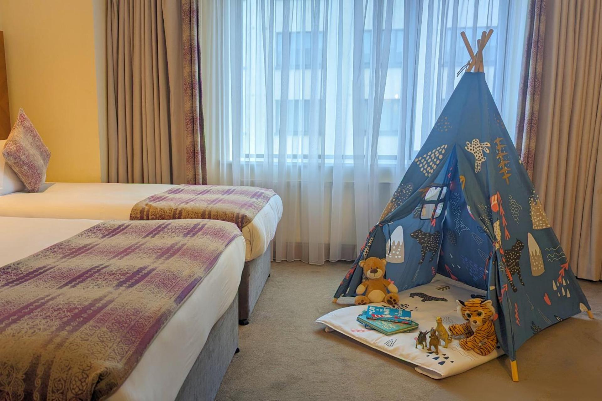 Superior Quadruple Room - Photo 1