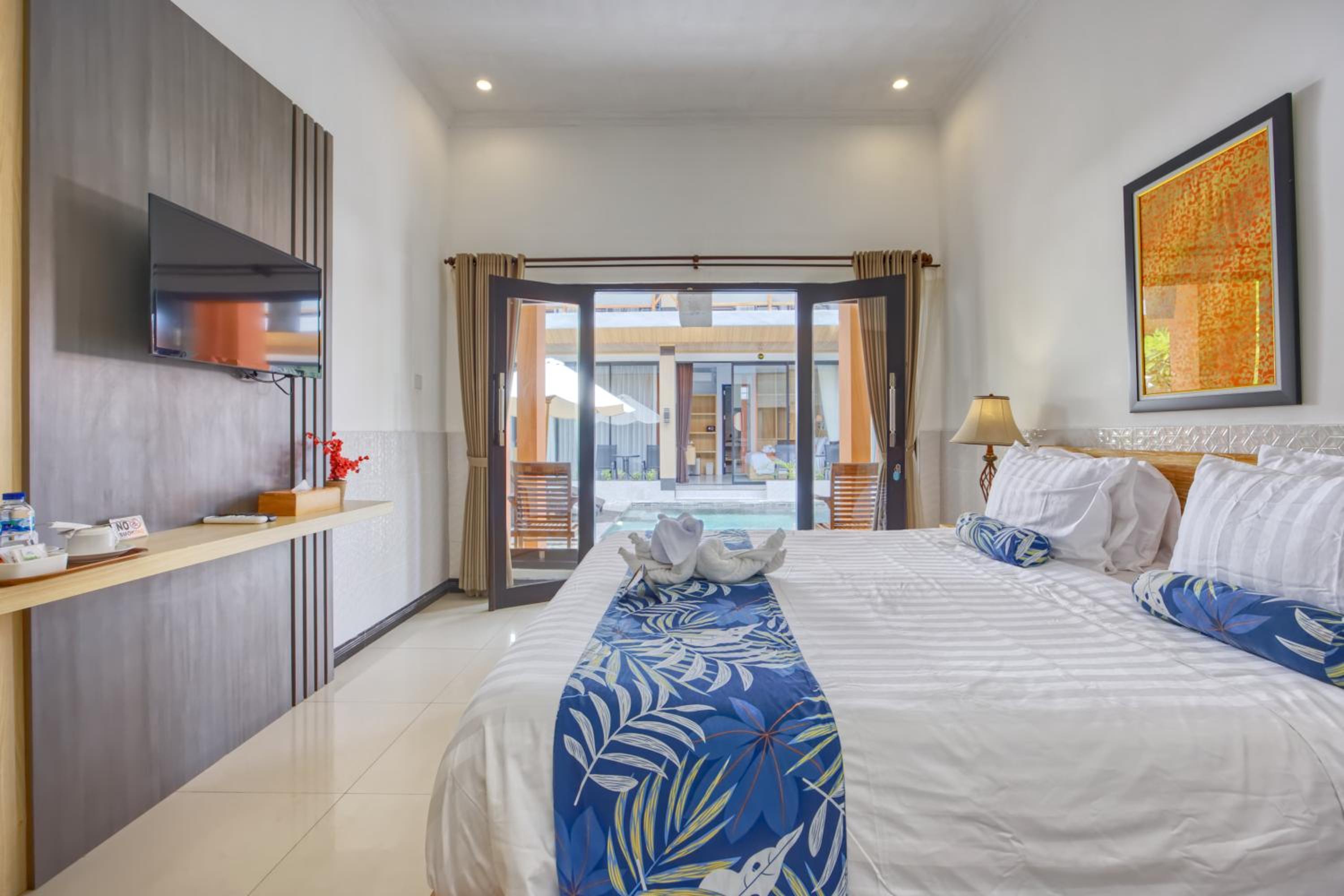 Deluxe Double Room - Photo 10