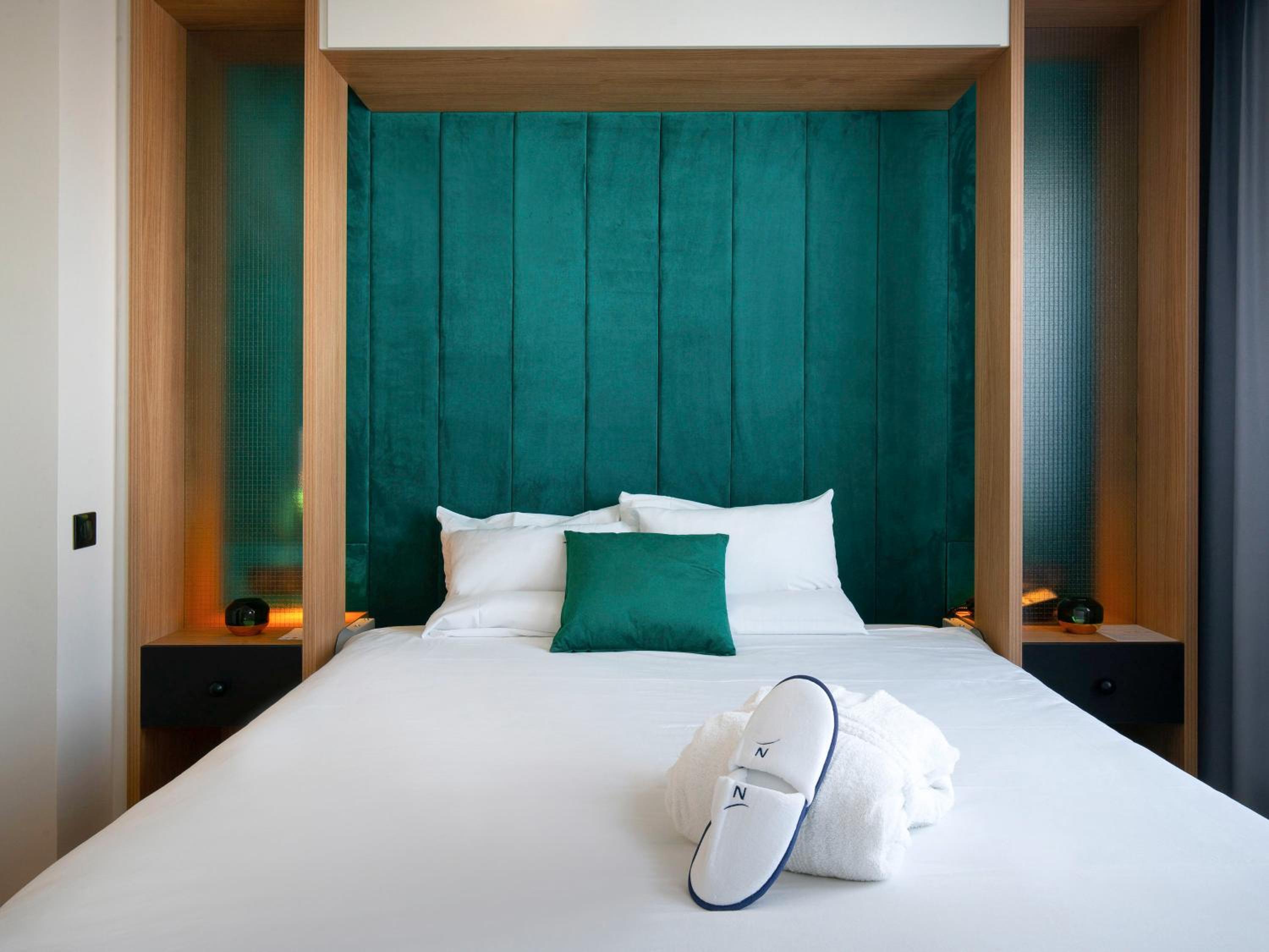 Suite with One Double Bed and One Sofabed - Terrace