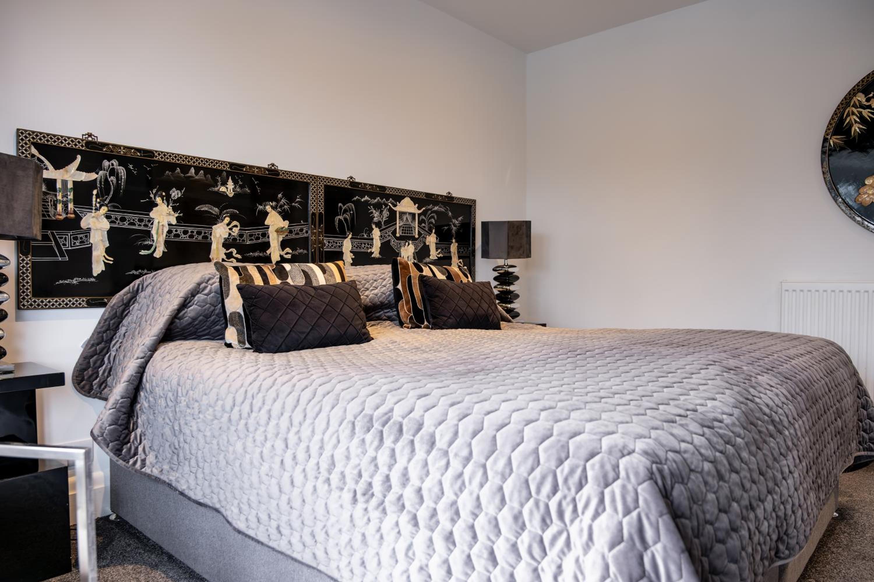Superior King Suite