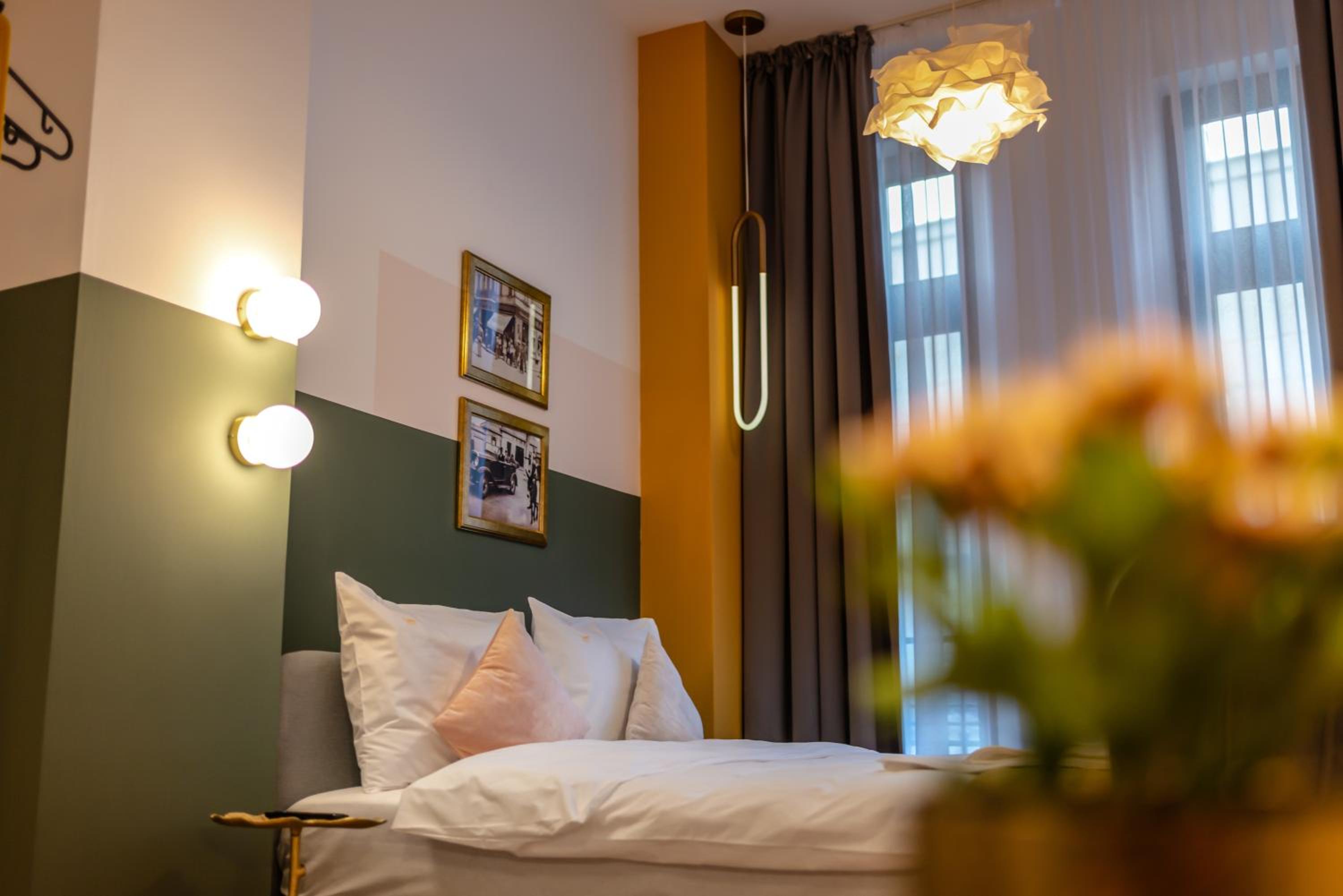 Deluxe Double Room - Photo 1