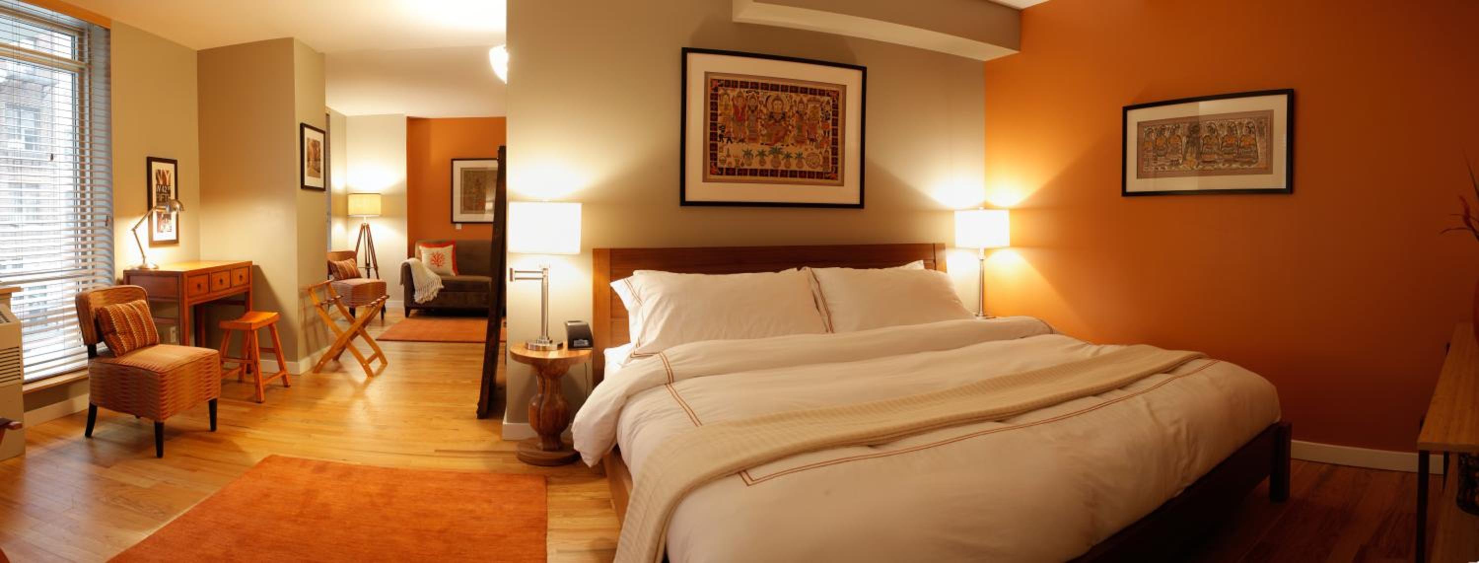 King Suite with Sofa Bed photo 1