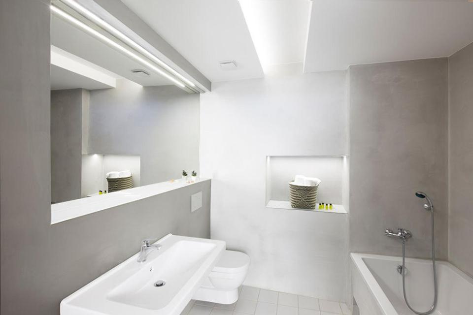Superior Double Room - Photo 2