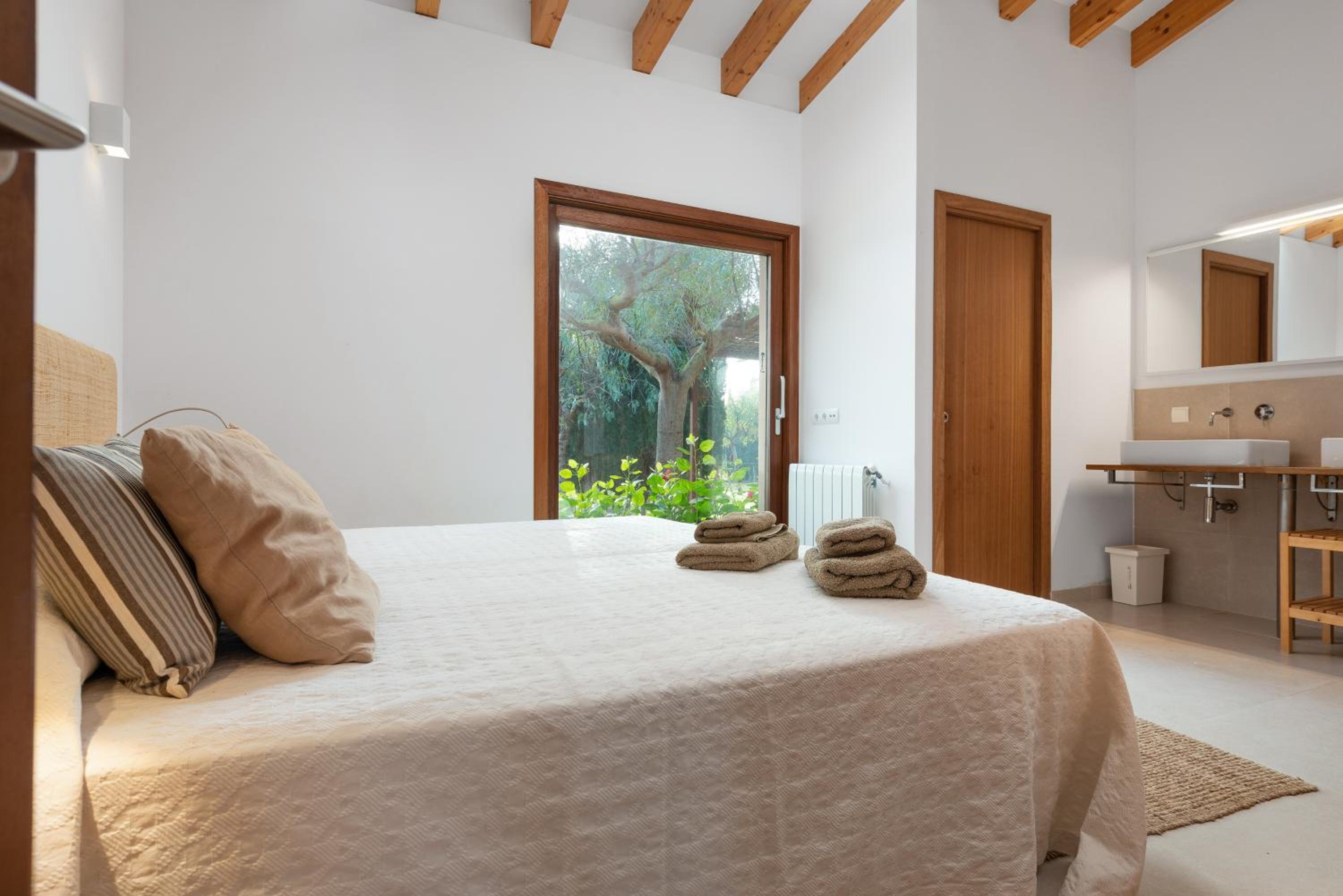 Casa de Seis Habitaciones