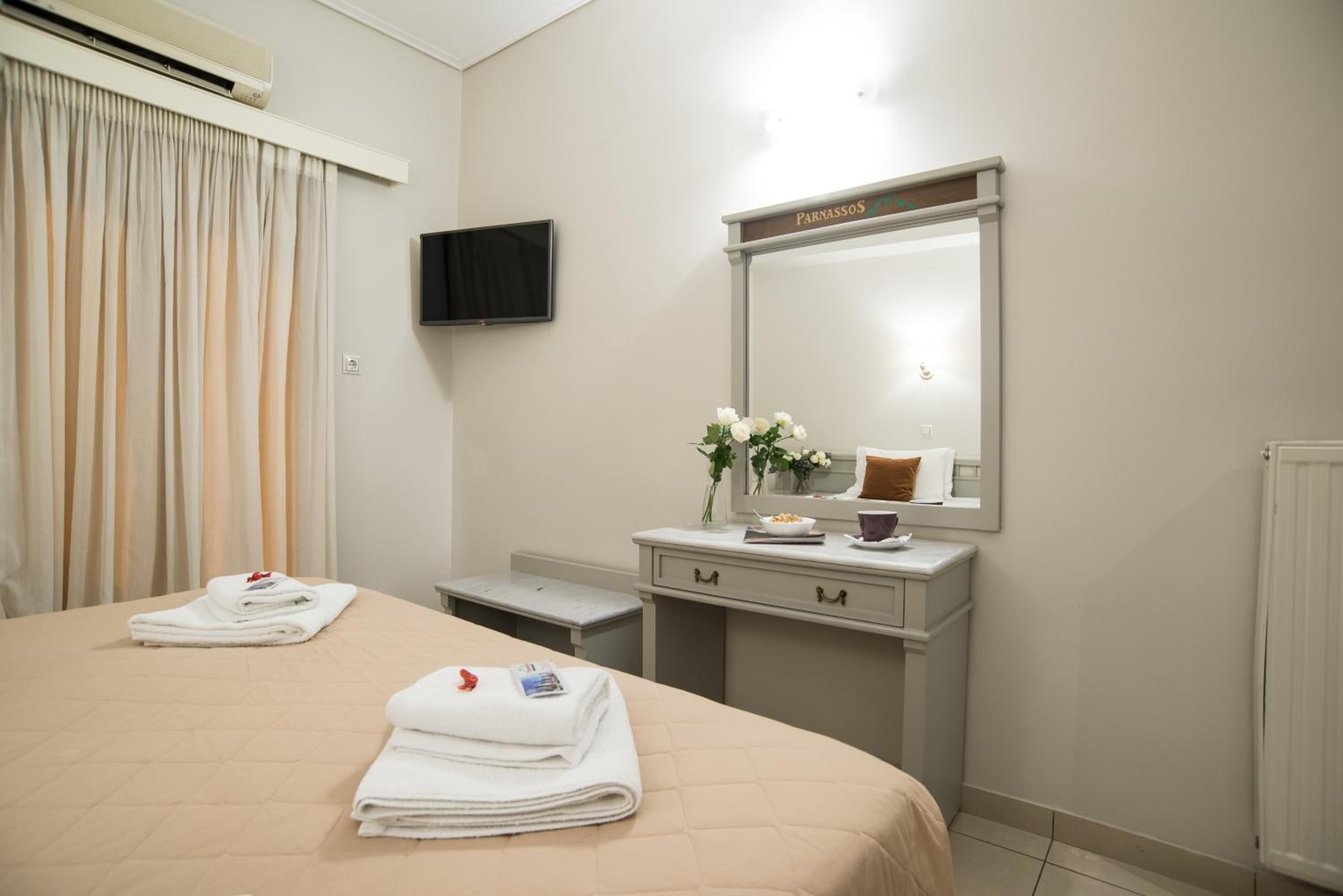 Single Room - Photo 5