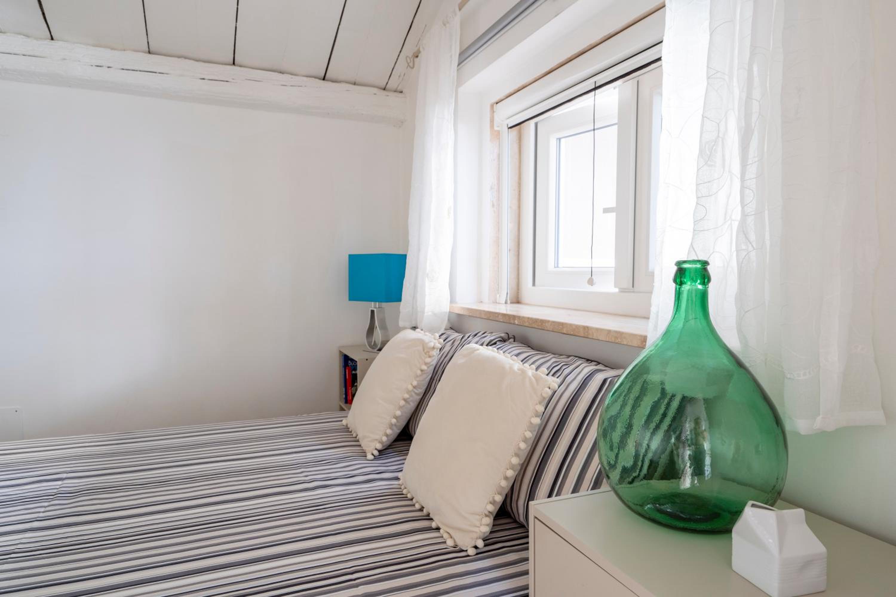 Studio Apartment photo 2