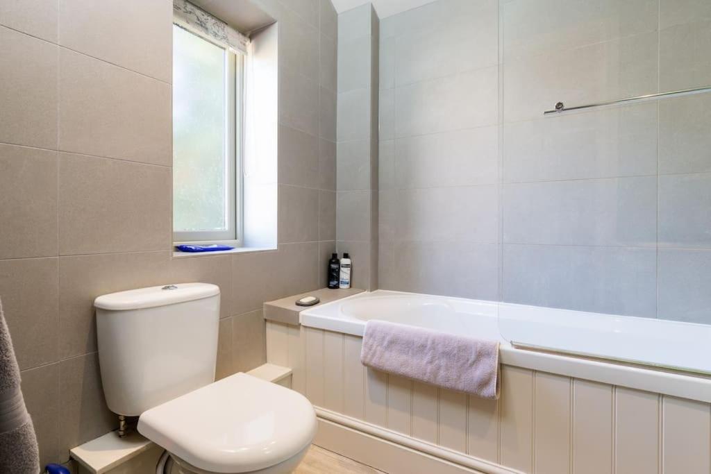 One-Bedroom House photo 3