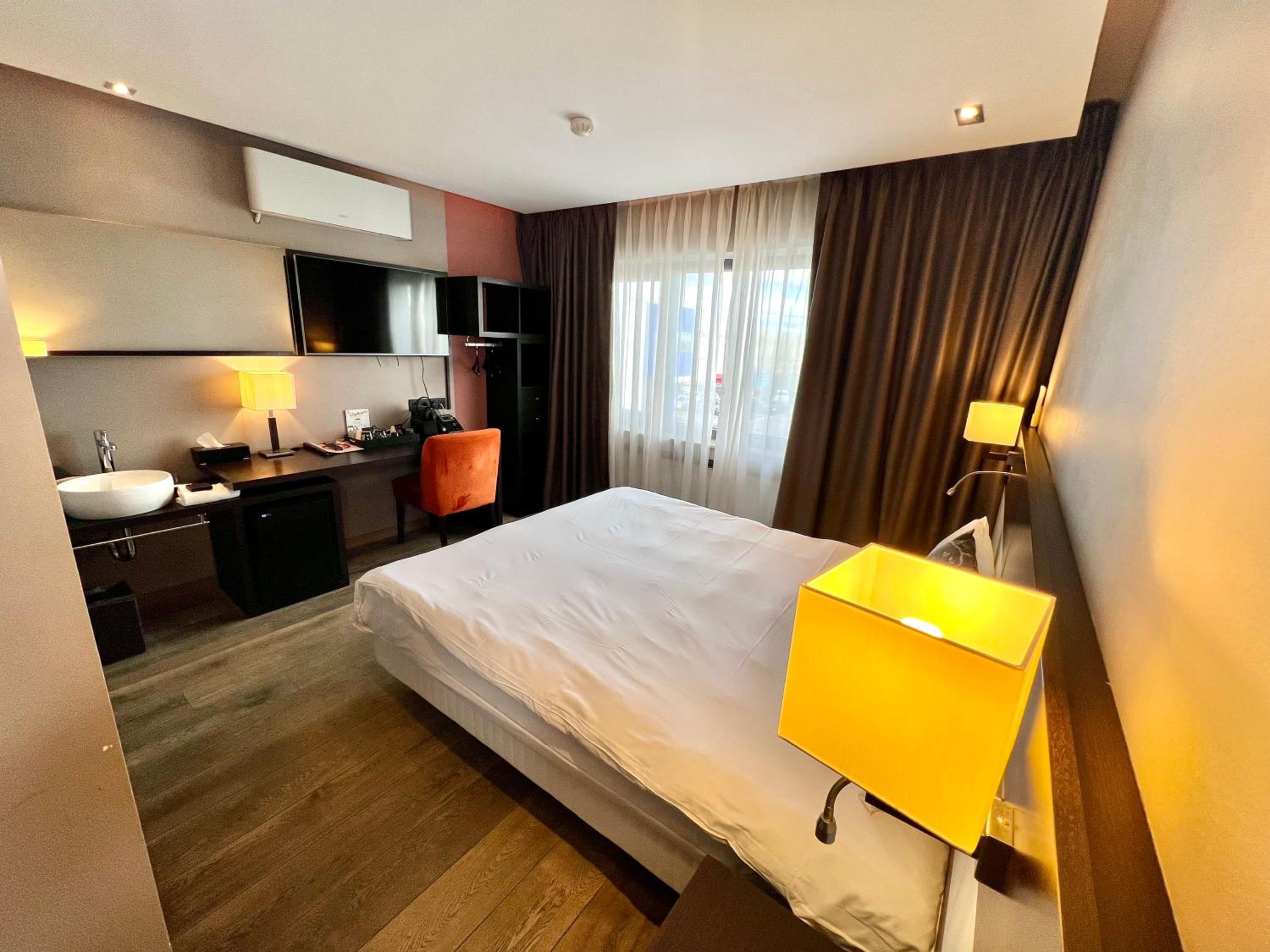 Single Room photo 3
