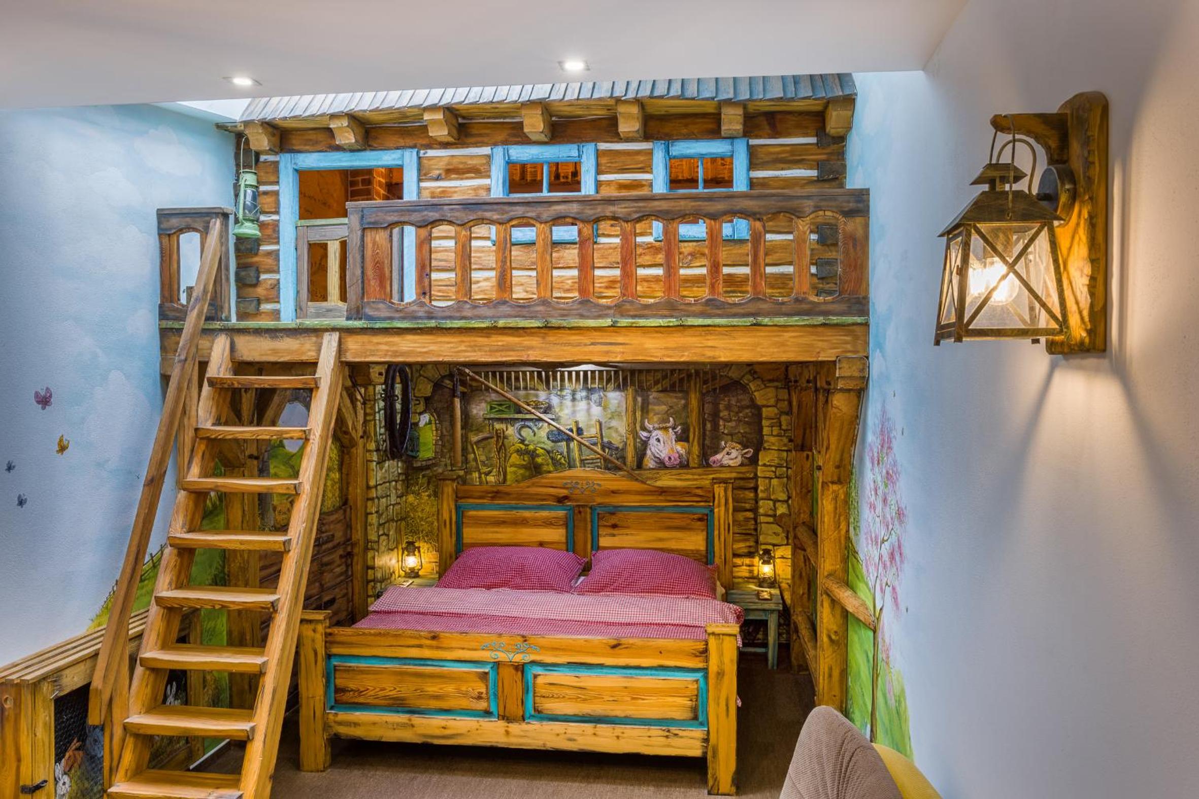 Deluxe Quadruple Room