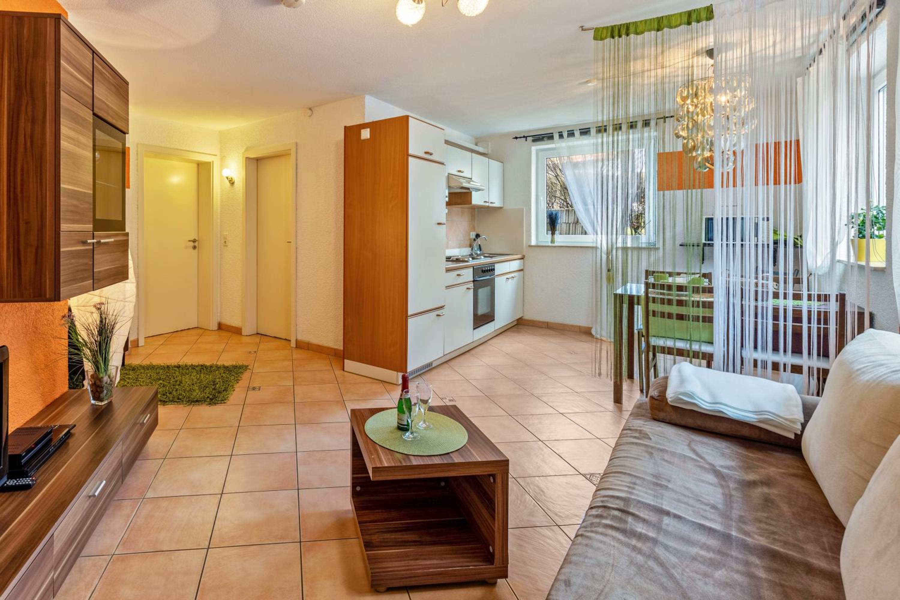 One-Bedroom Apartment with Garden View photo 1