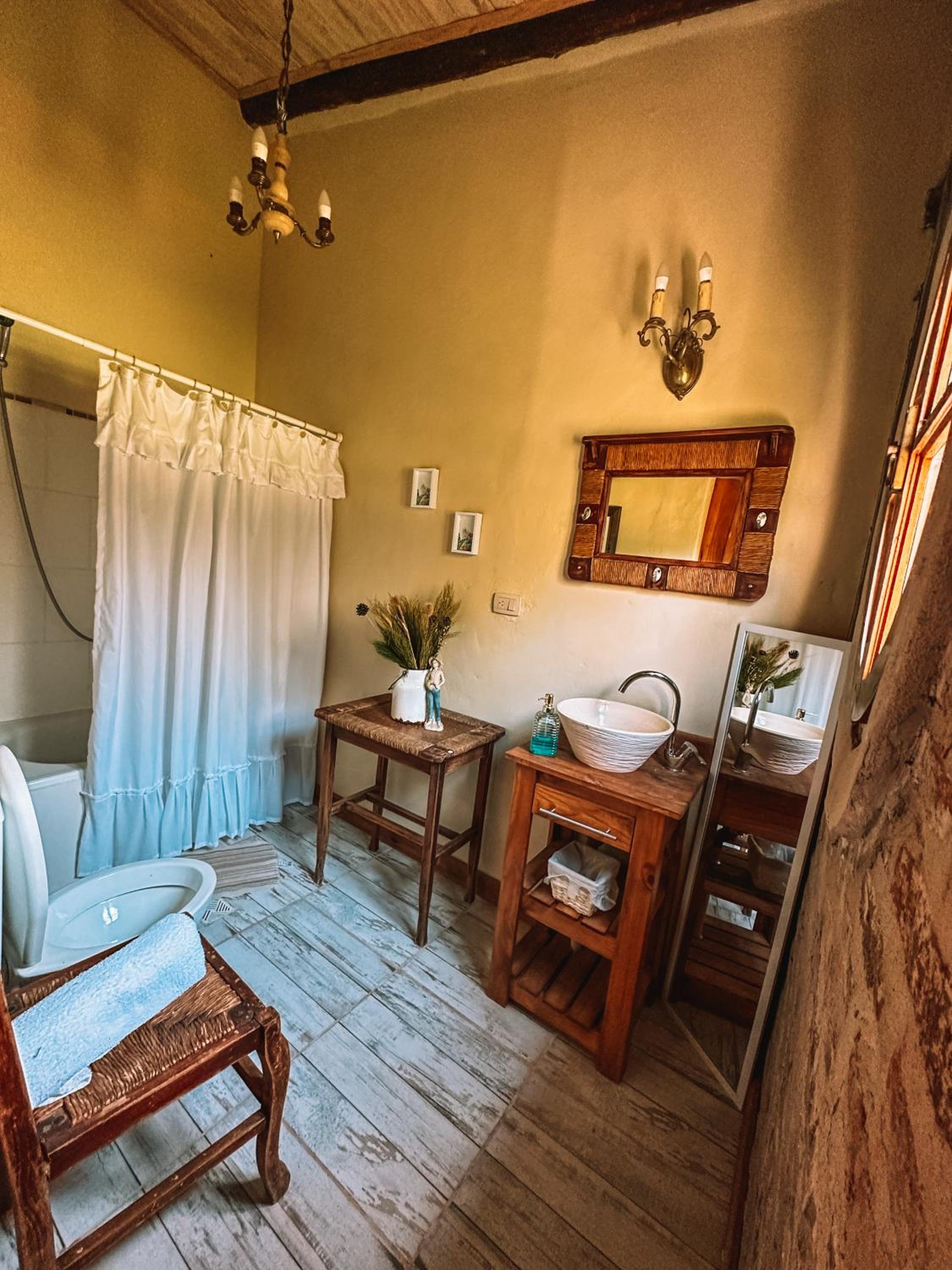 Double Room with Private Bathroom photo 3