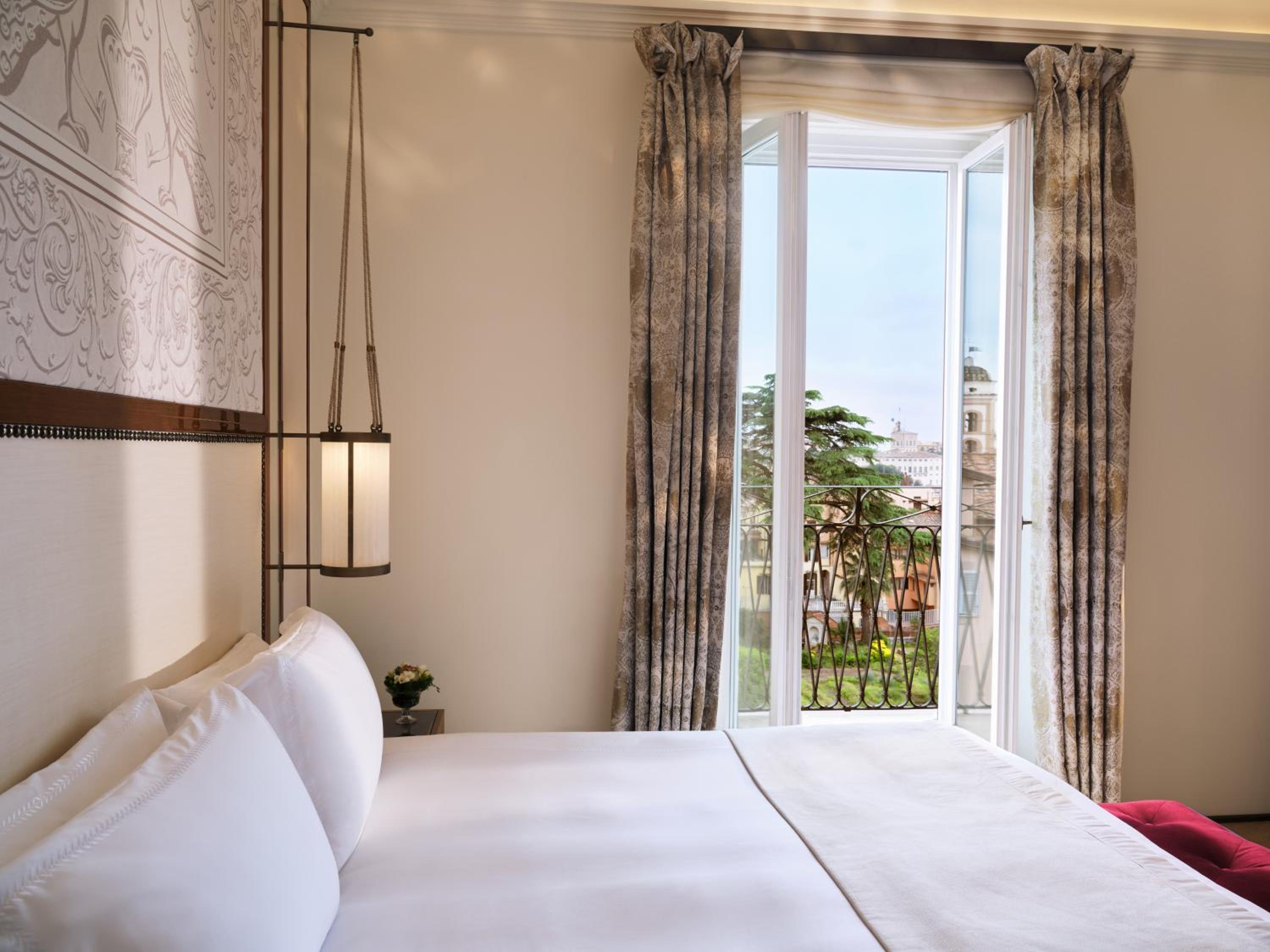 Family Suite with Balcony photo 1