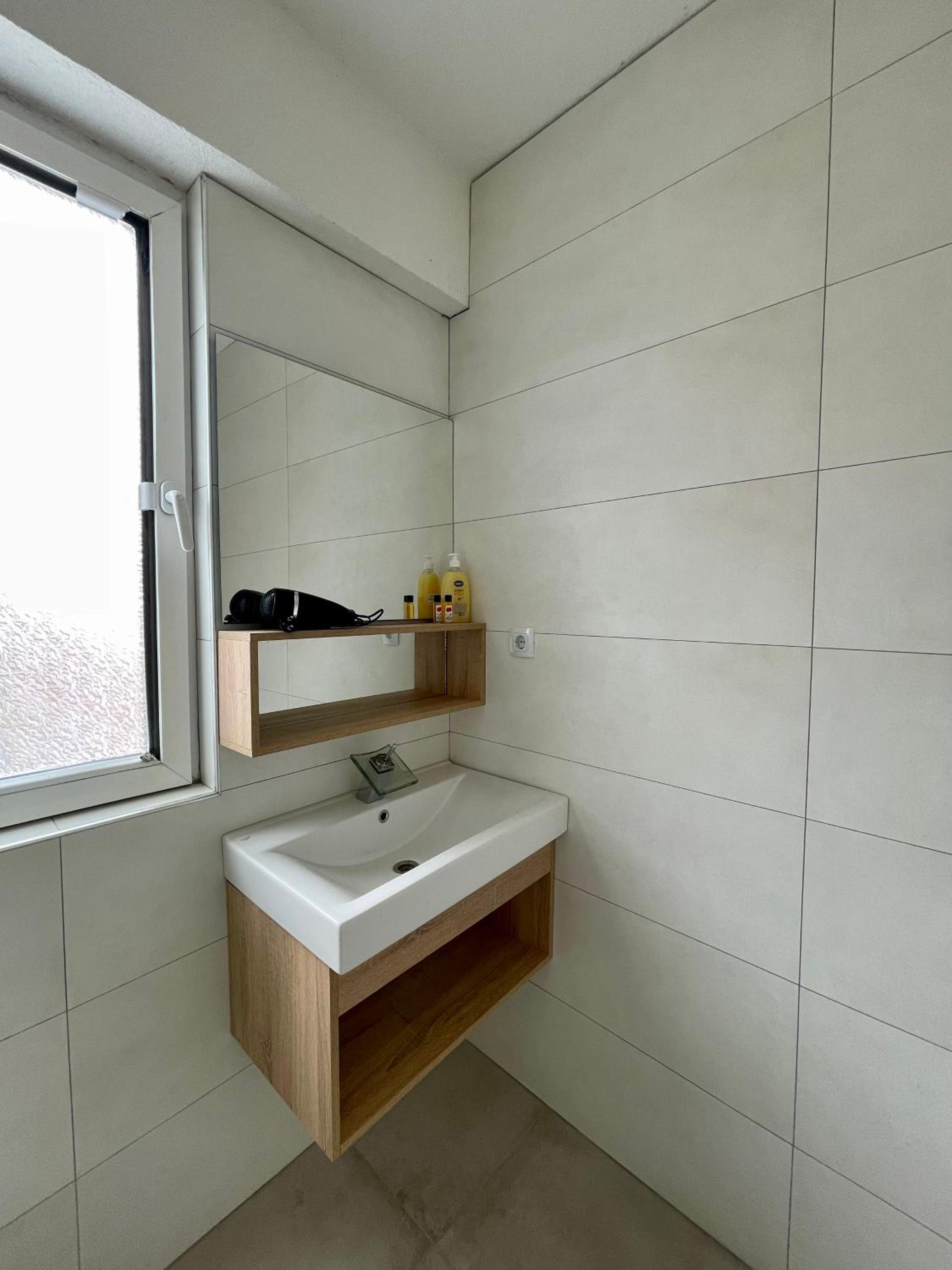 Double Room with Lake View photo 3