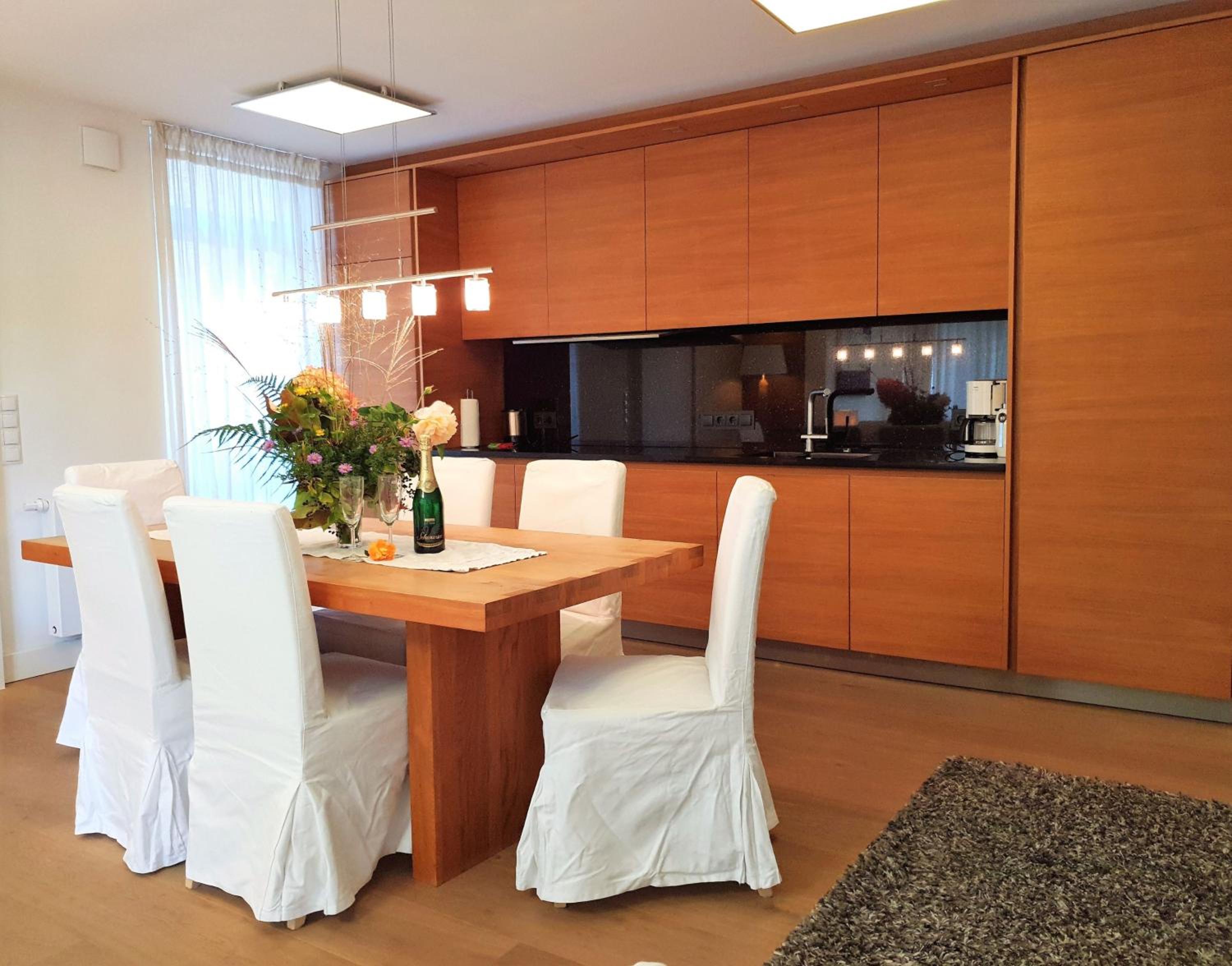 Apartment with Terrace photo 2