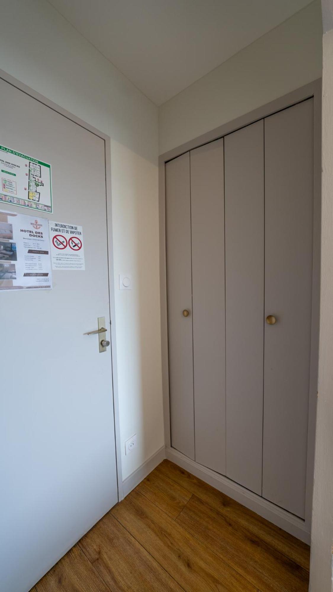Quadruple Room - Photo 3