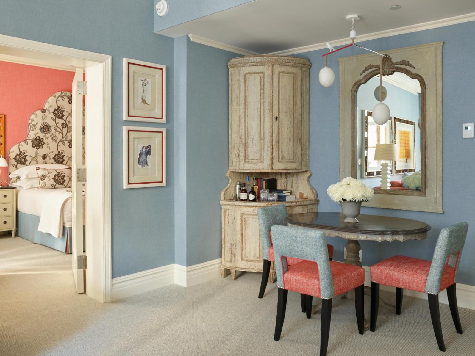 Corner Terrace Suite thumbnail 6