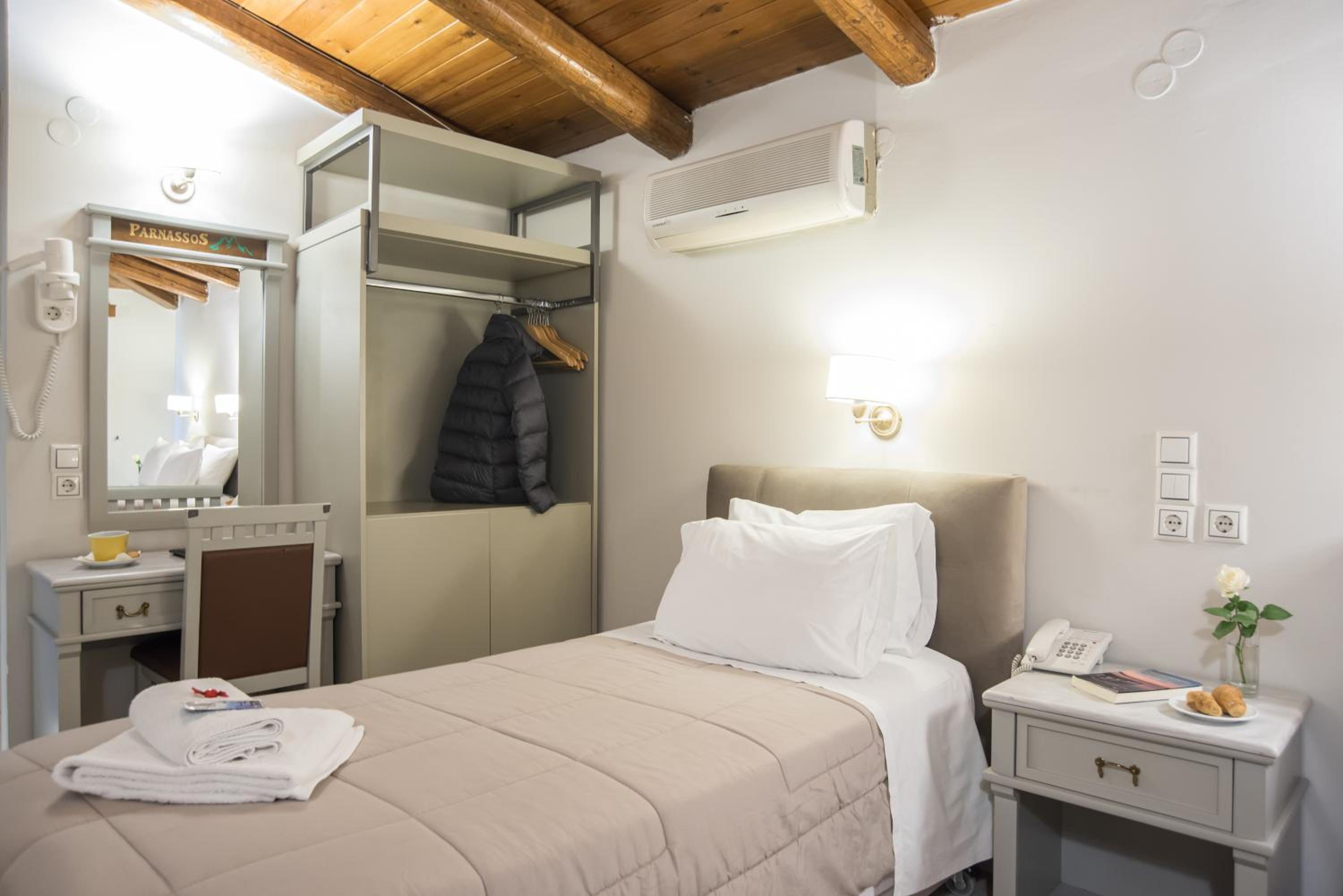 Single Room - Photo 20