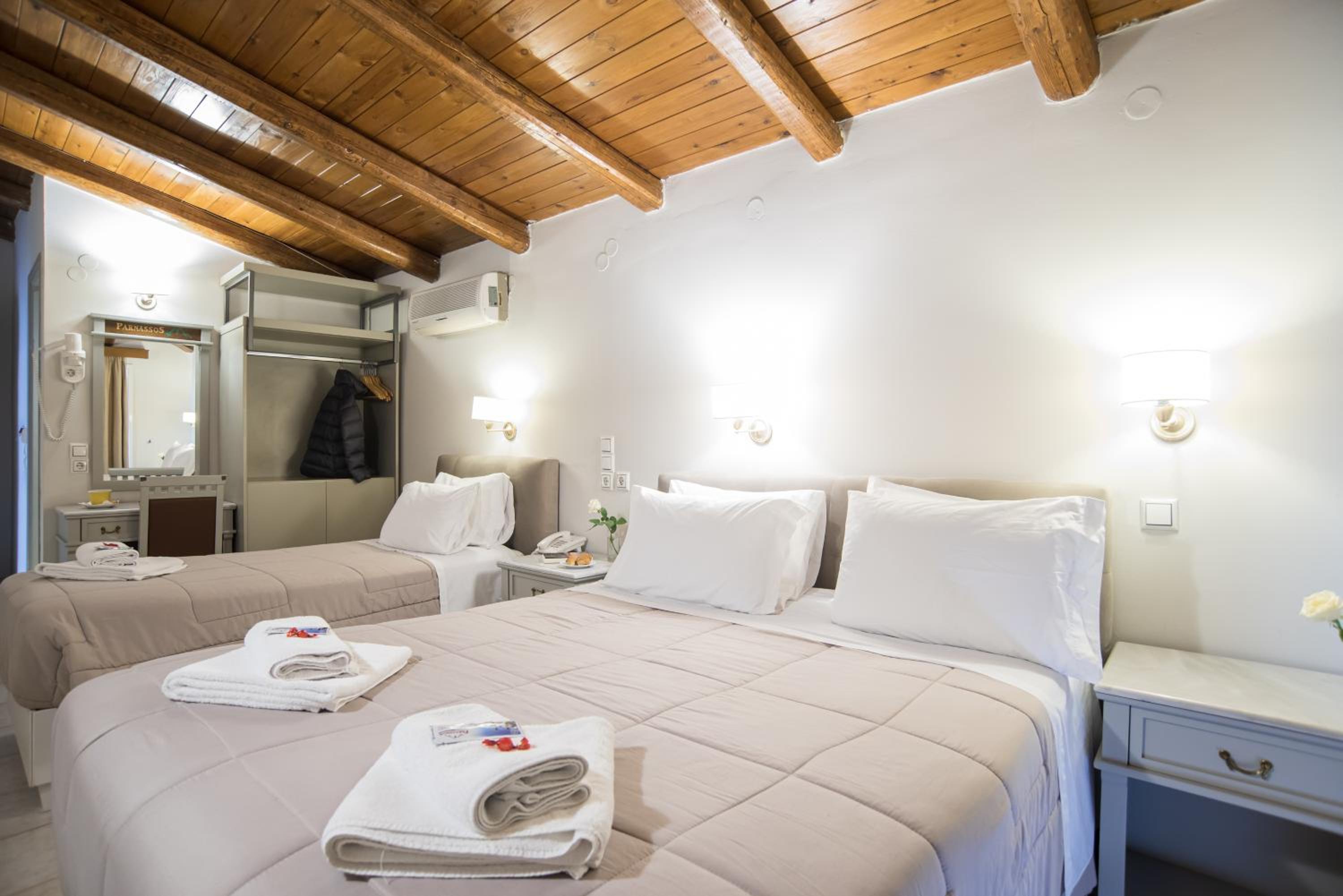 Superior Triple Room - Photo 7