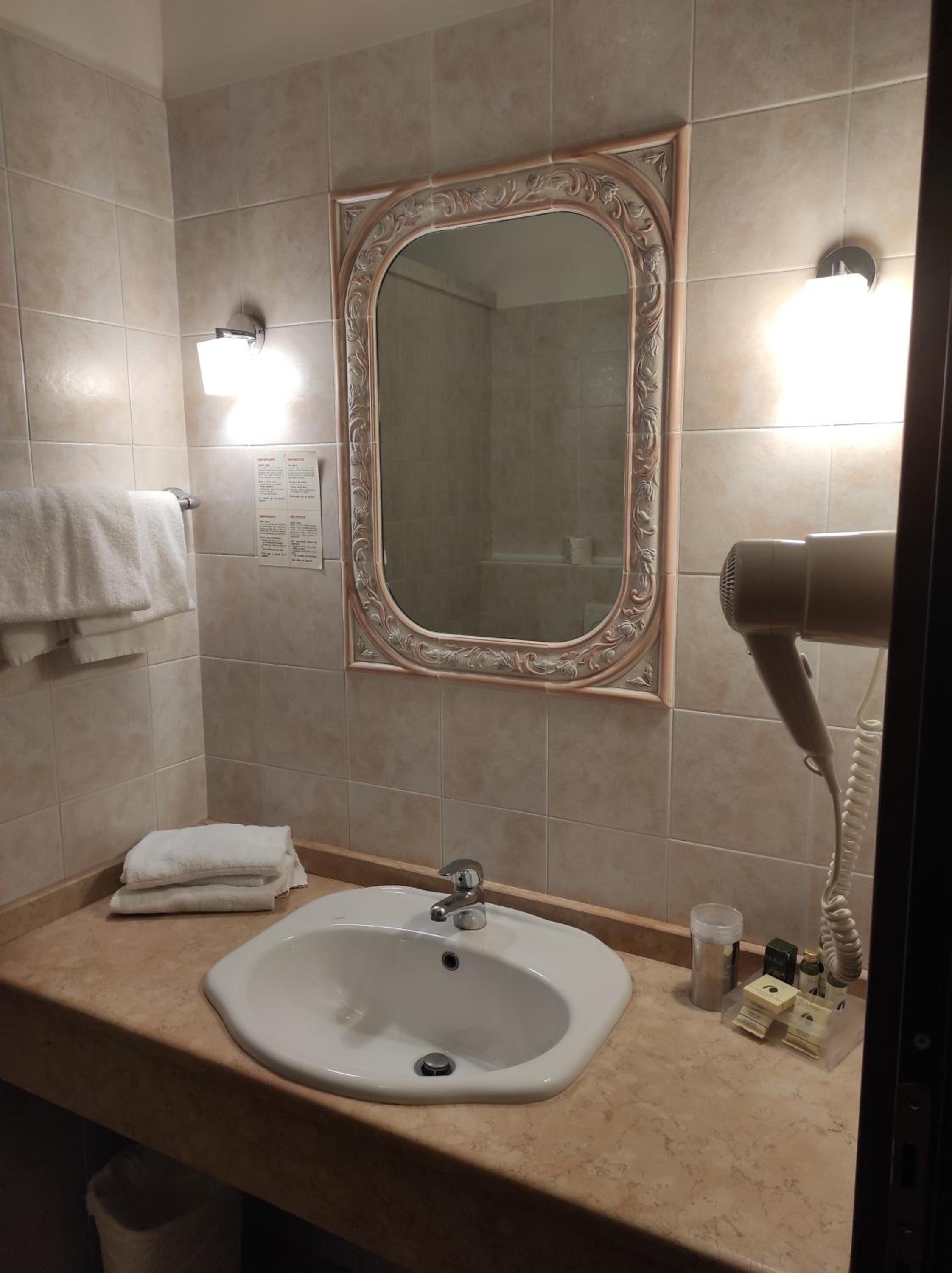 Triple Room - Photo 4