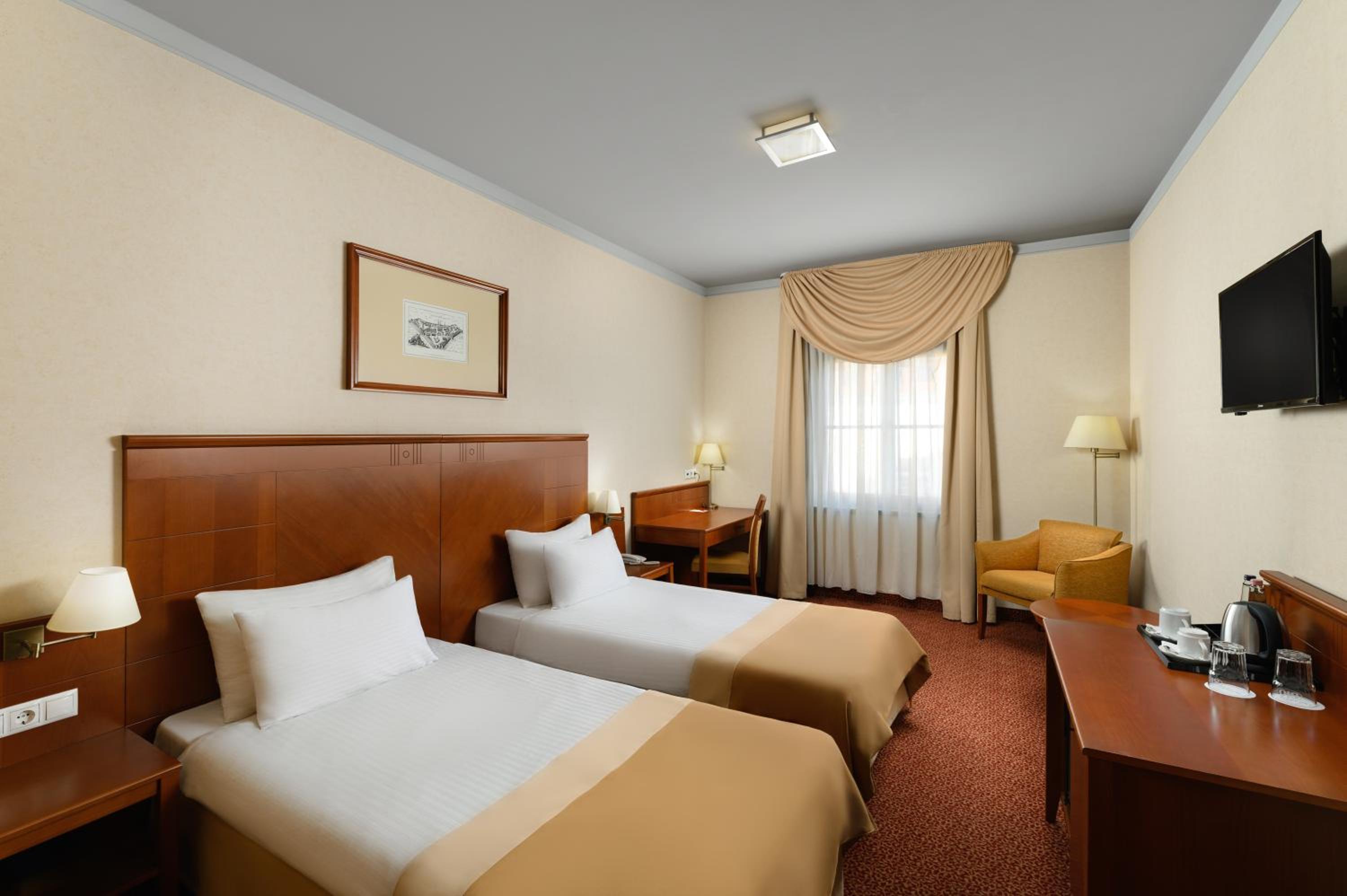 Superior Twin Room