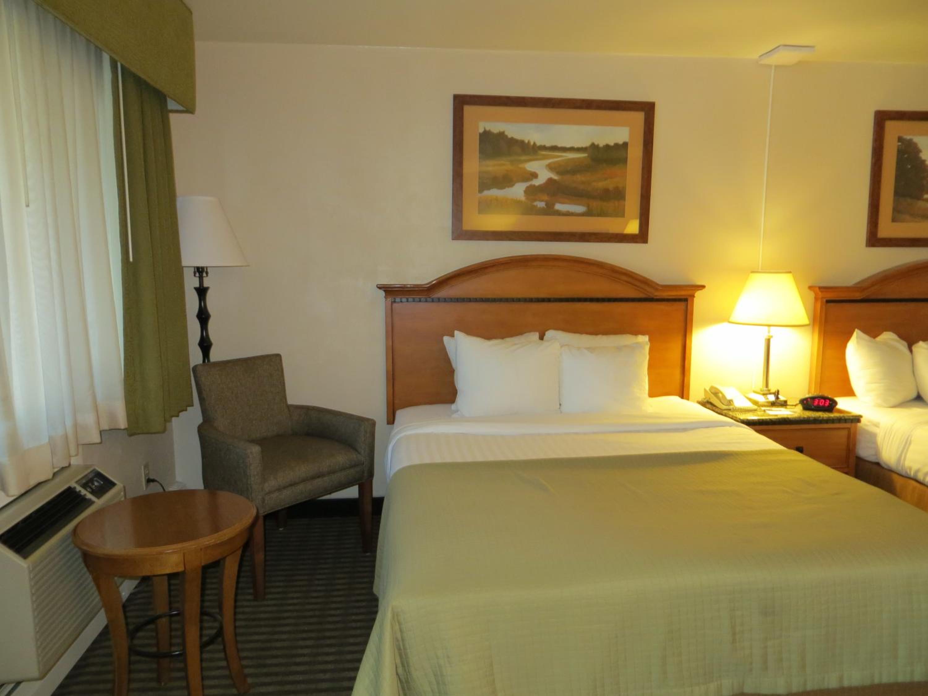 King Room - Disability Access/Non-Smoking - Photo 2