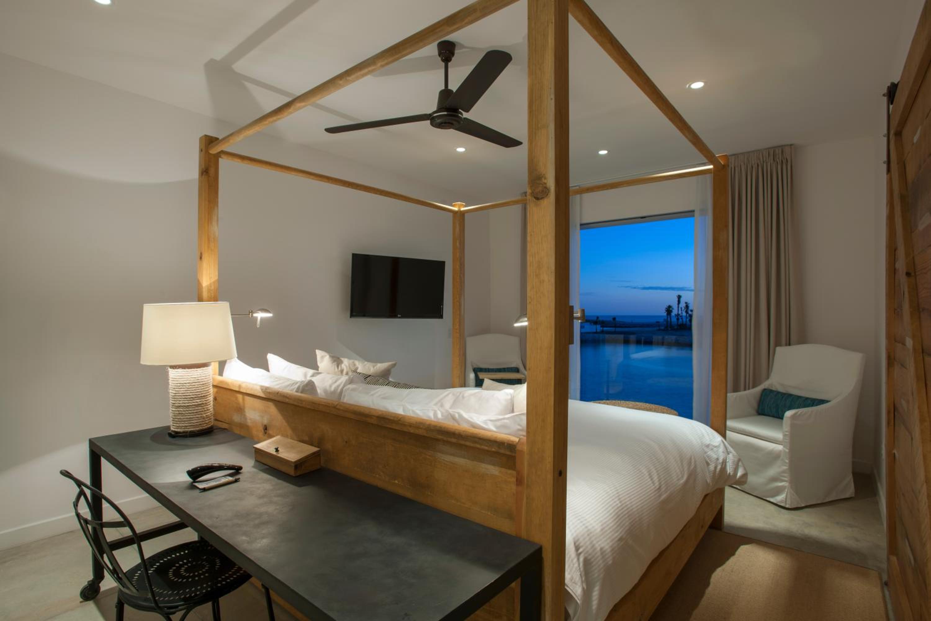 Double Room with Balcony - Photo 1