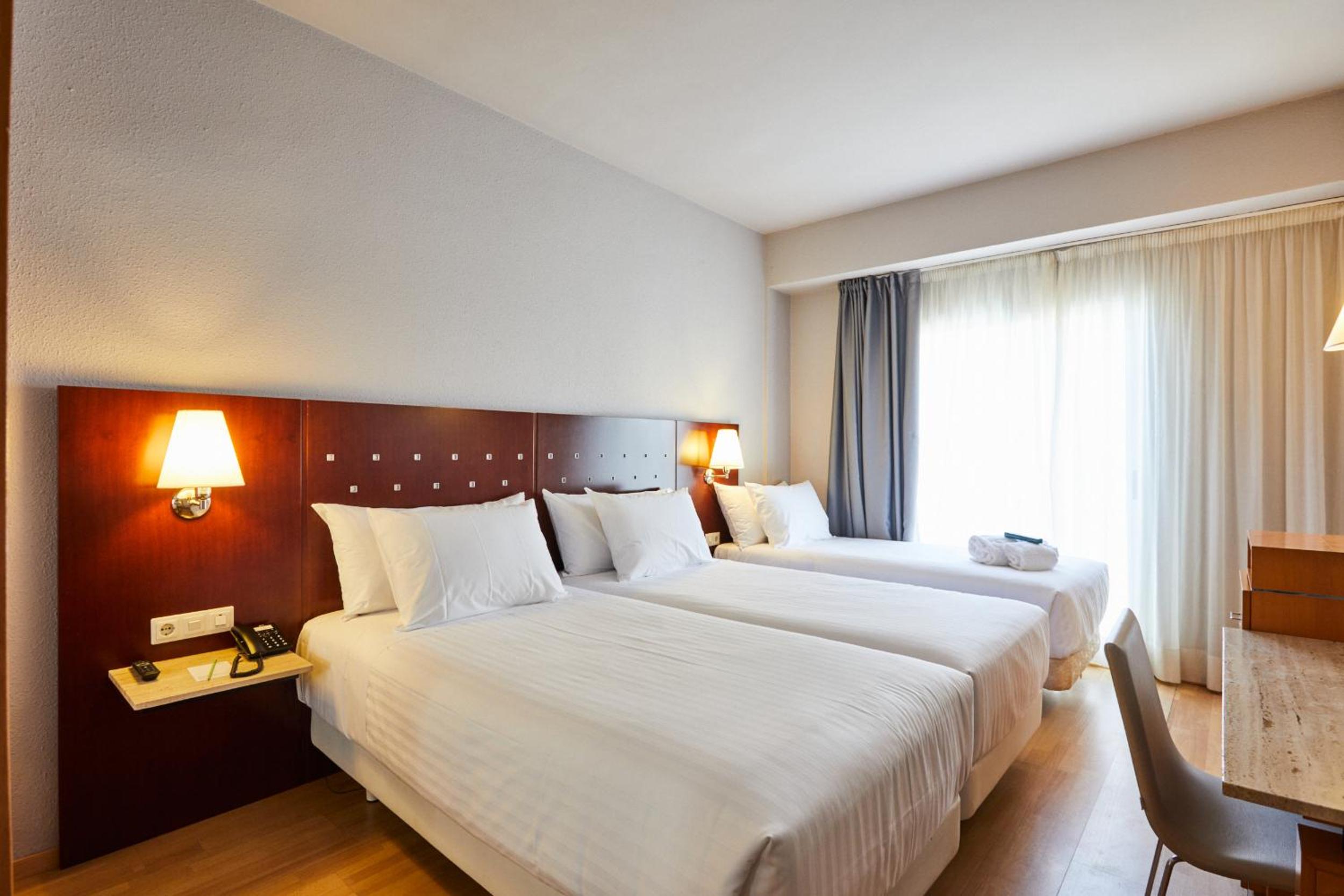 Standard Triple Room - Photo 1