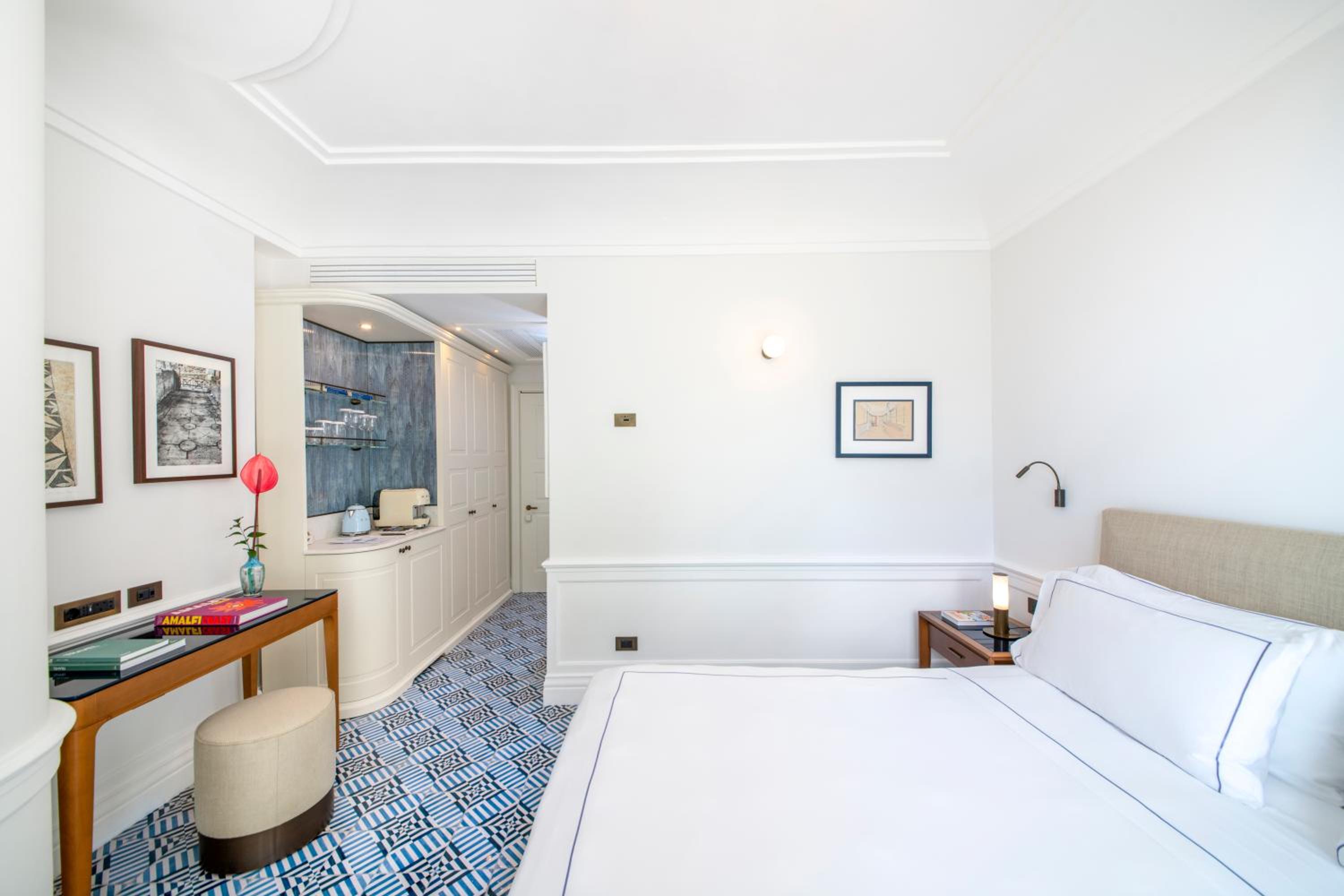 Double or Twin Room - Photo 8