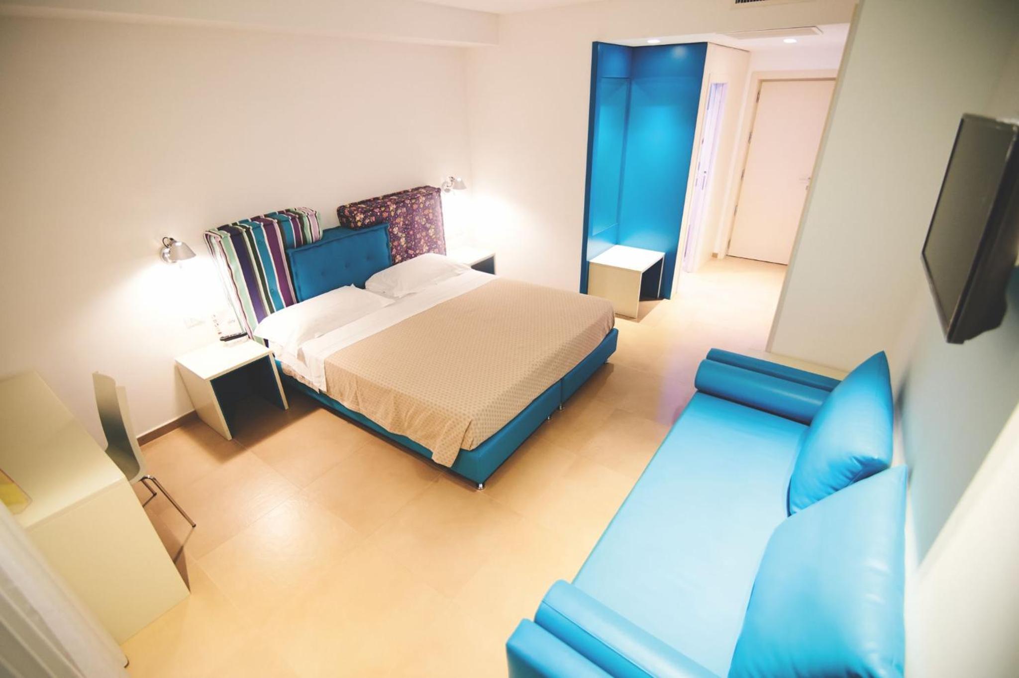 Superior Quadruple Room photo 3