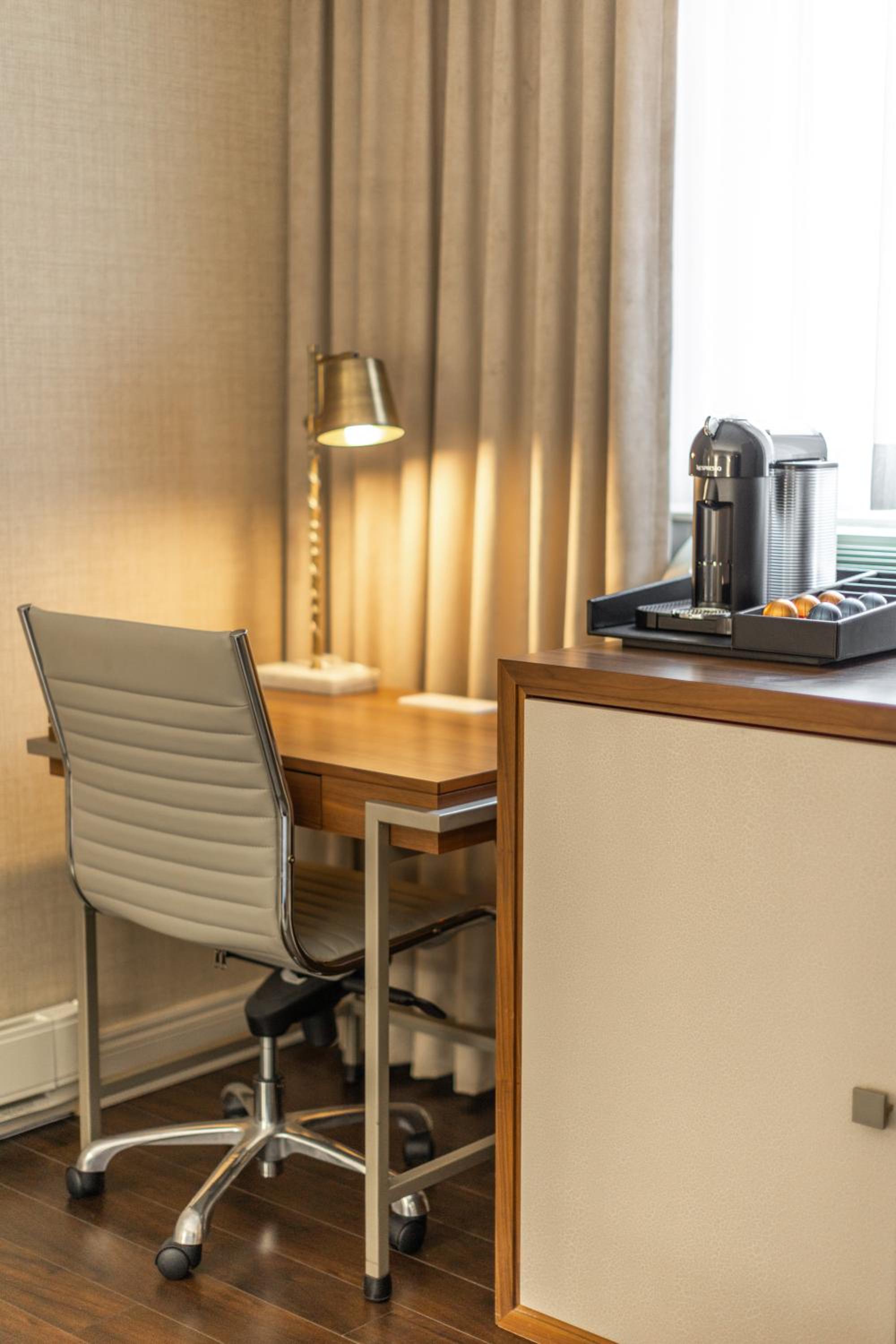 Petite Double Room - Photo 3