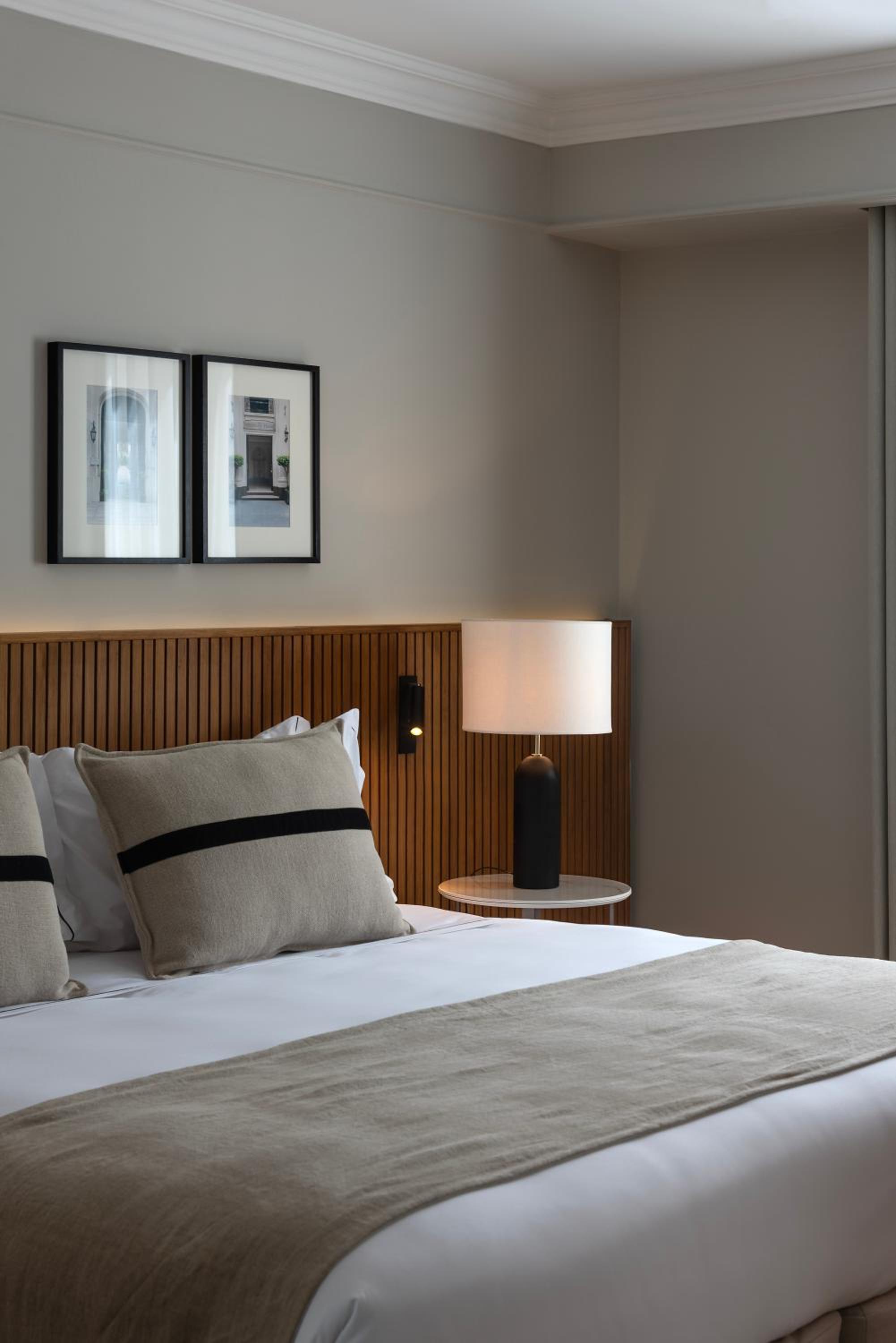Deluxe Double Room With City View