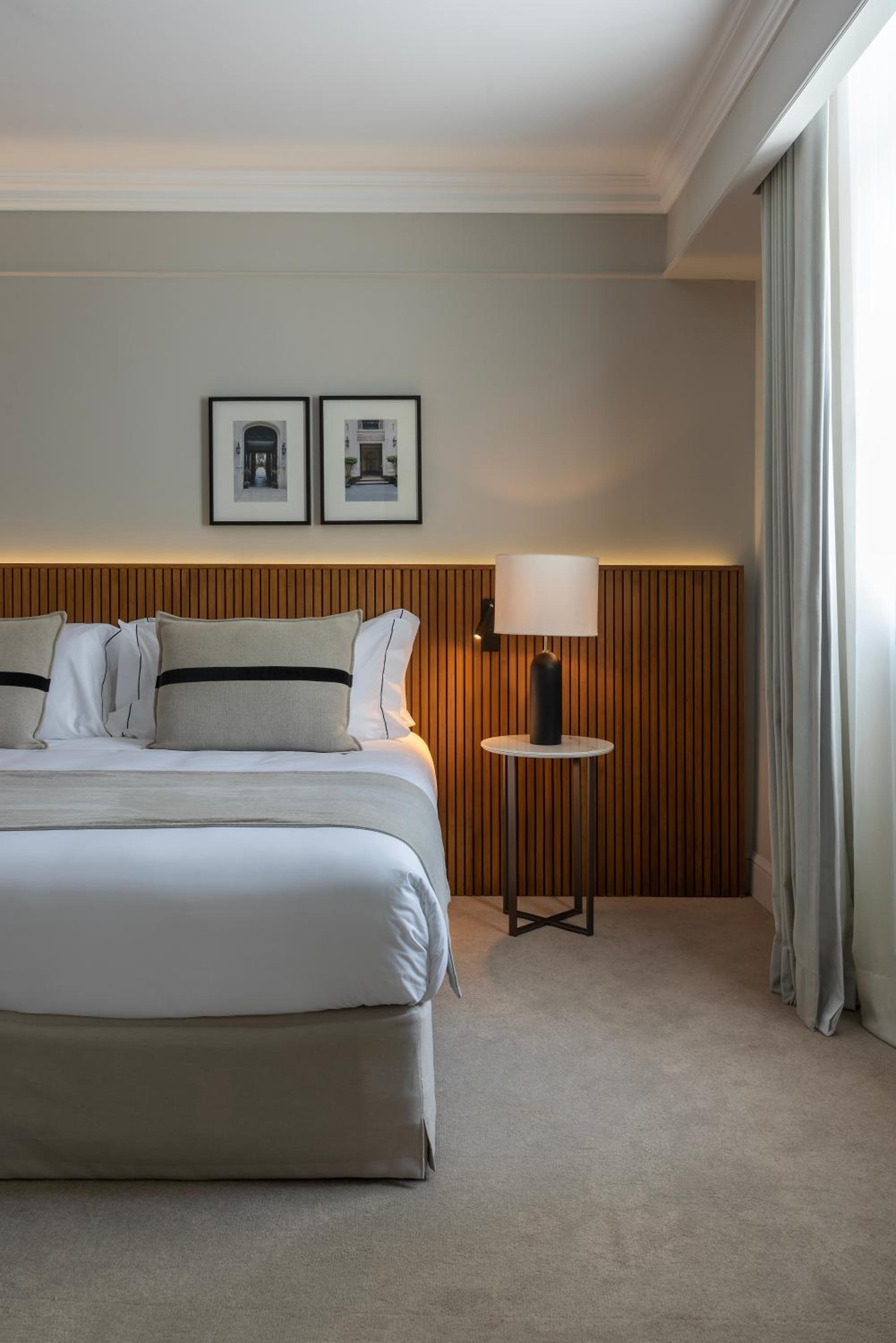 Deluxe Double Room With City View