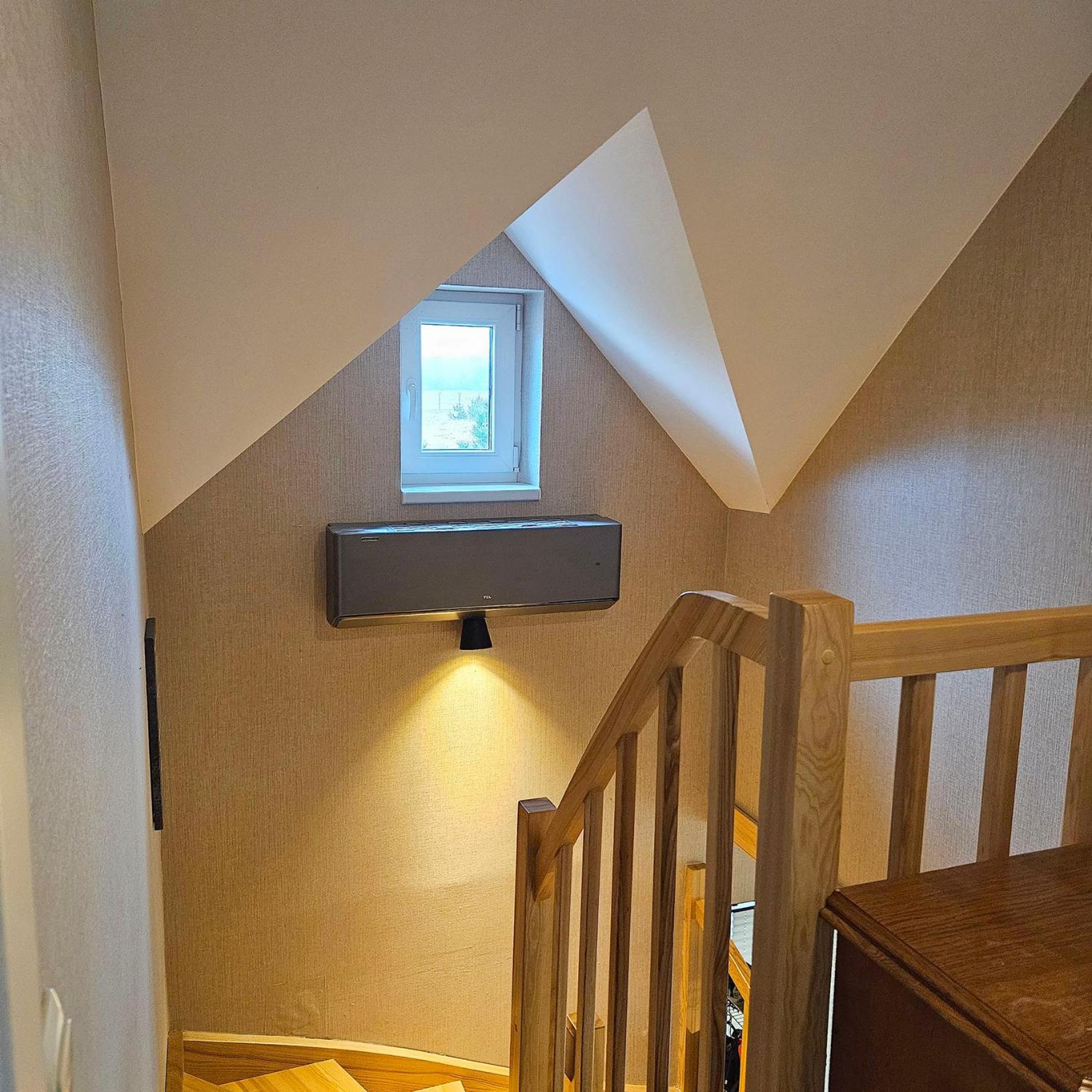 Two-Bedroom House - Photo 7