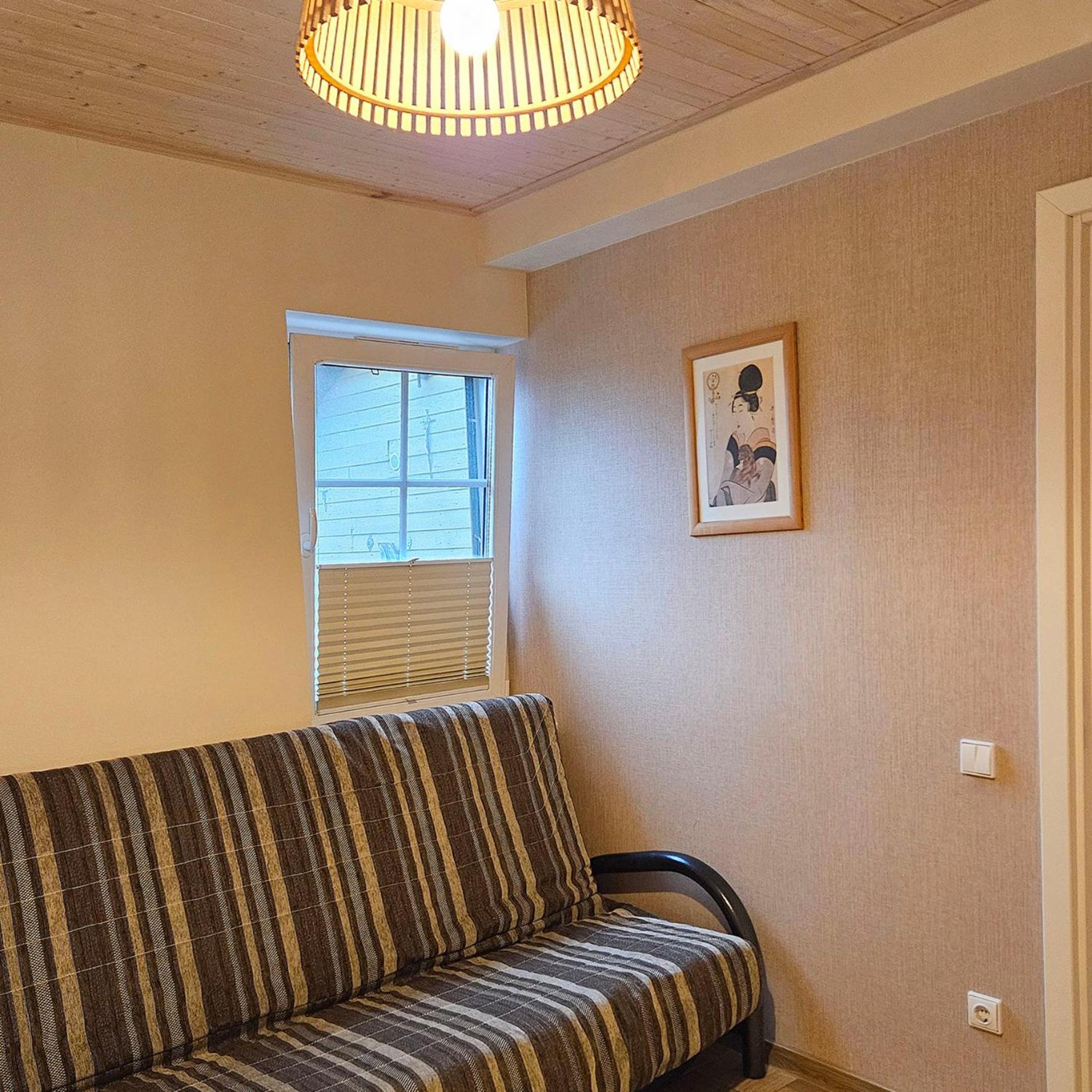 Two-Bedroom House - Photo 11