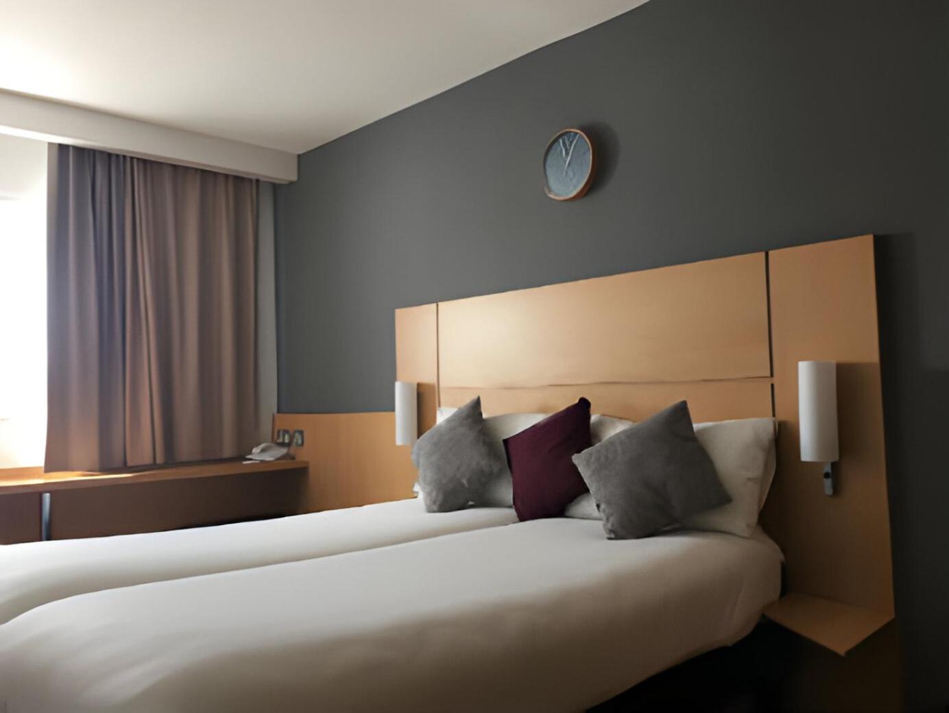 MyRoom by Daniel:  Friendly Liverpool / Standard twin Room - Photo 1