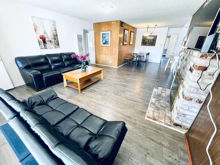 Four-Bedroom House photo 1