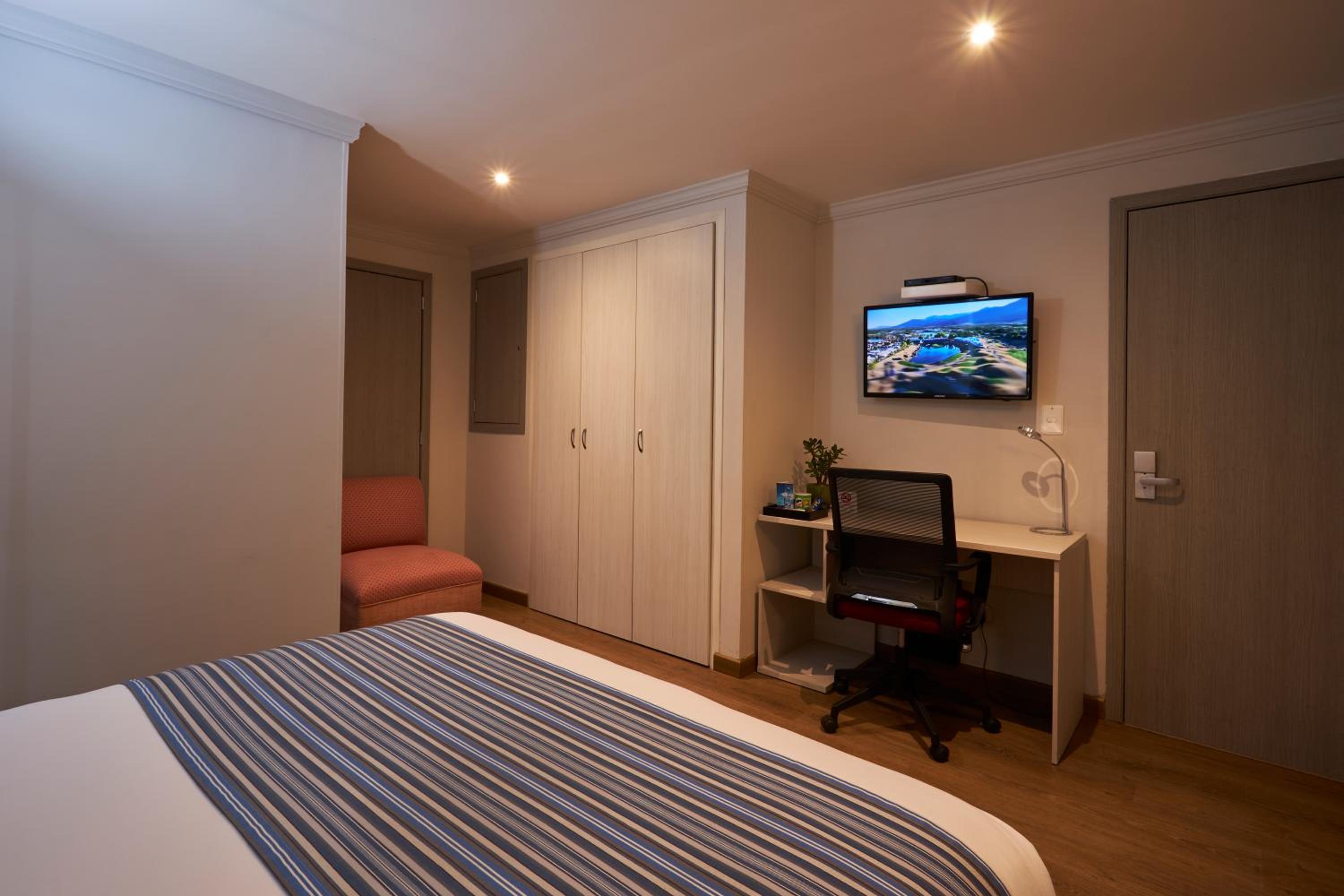 Superior Double Room - Photo 17