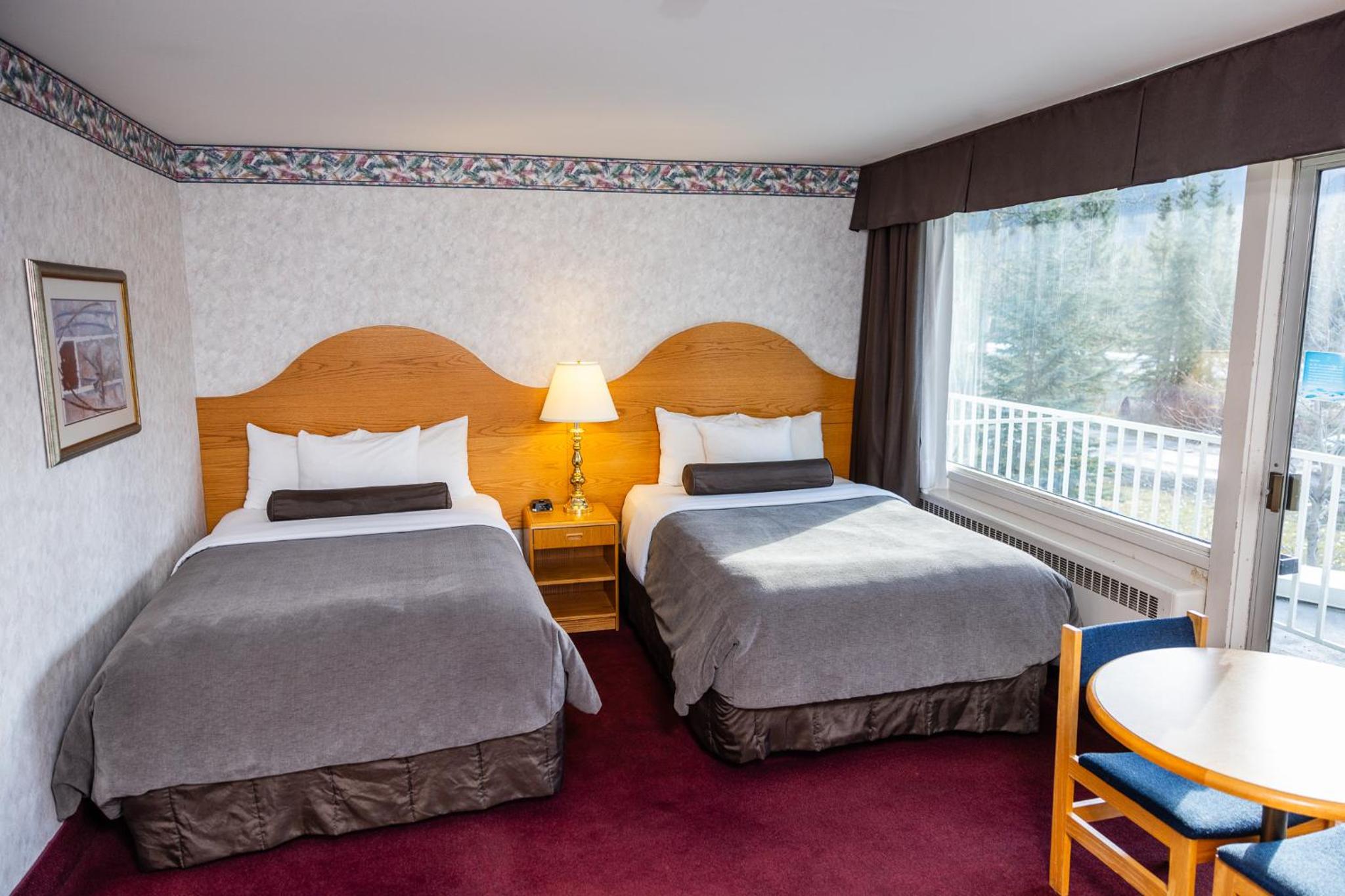 Two Double Beds Room with River View photo 1