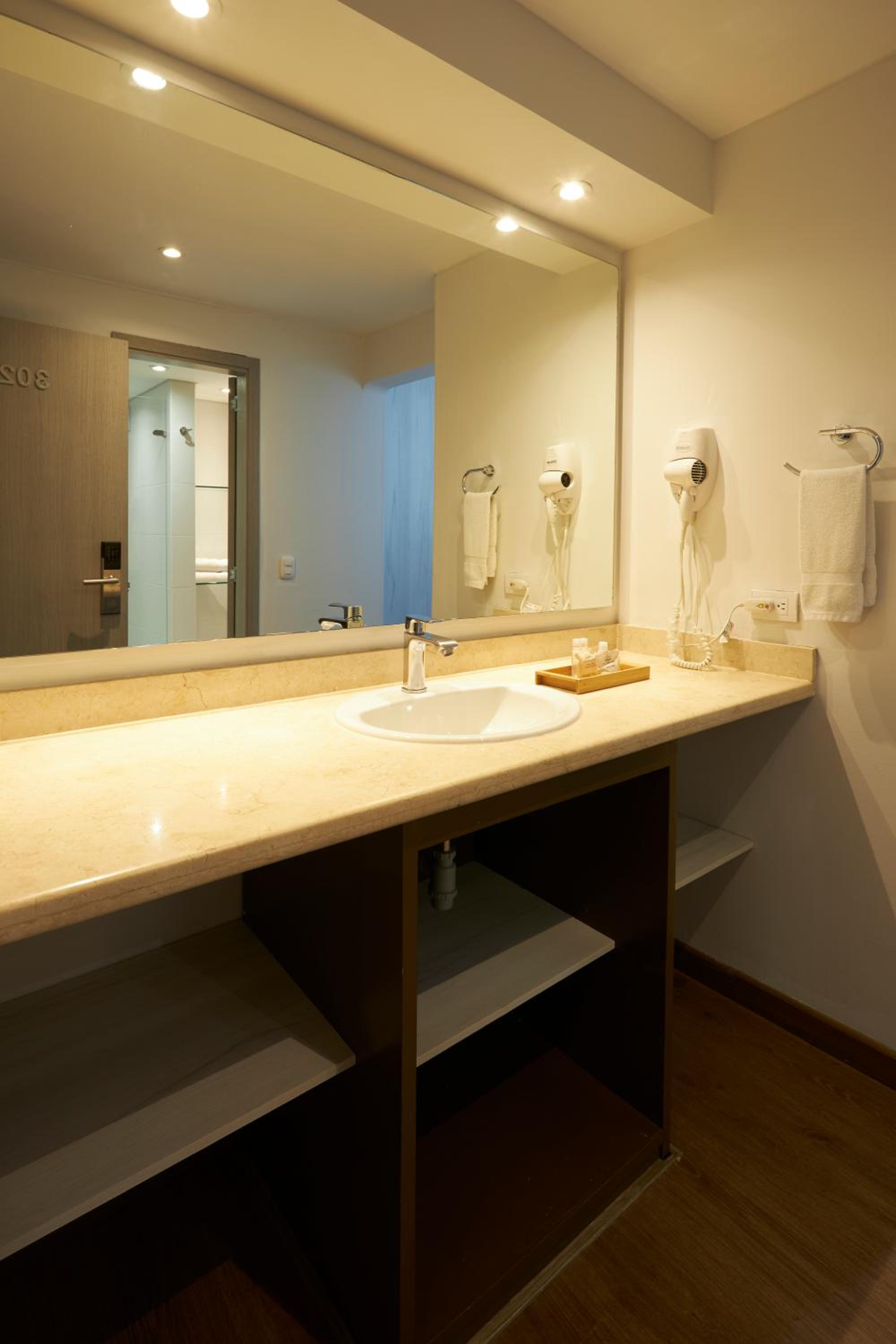 Junior Suite - Photo 5