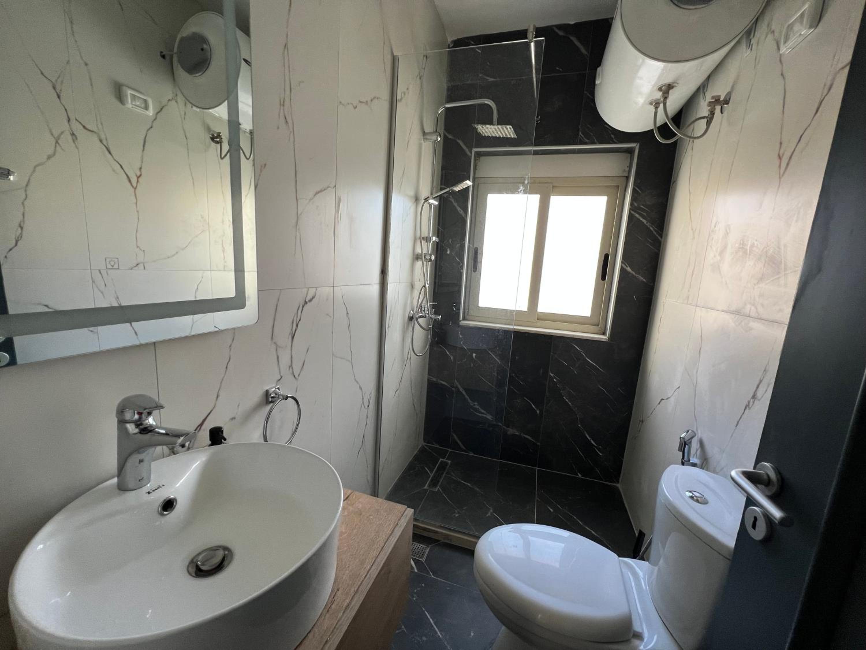 One-Bedroom Apartment - Sea Side photo 2