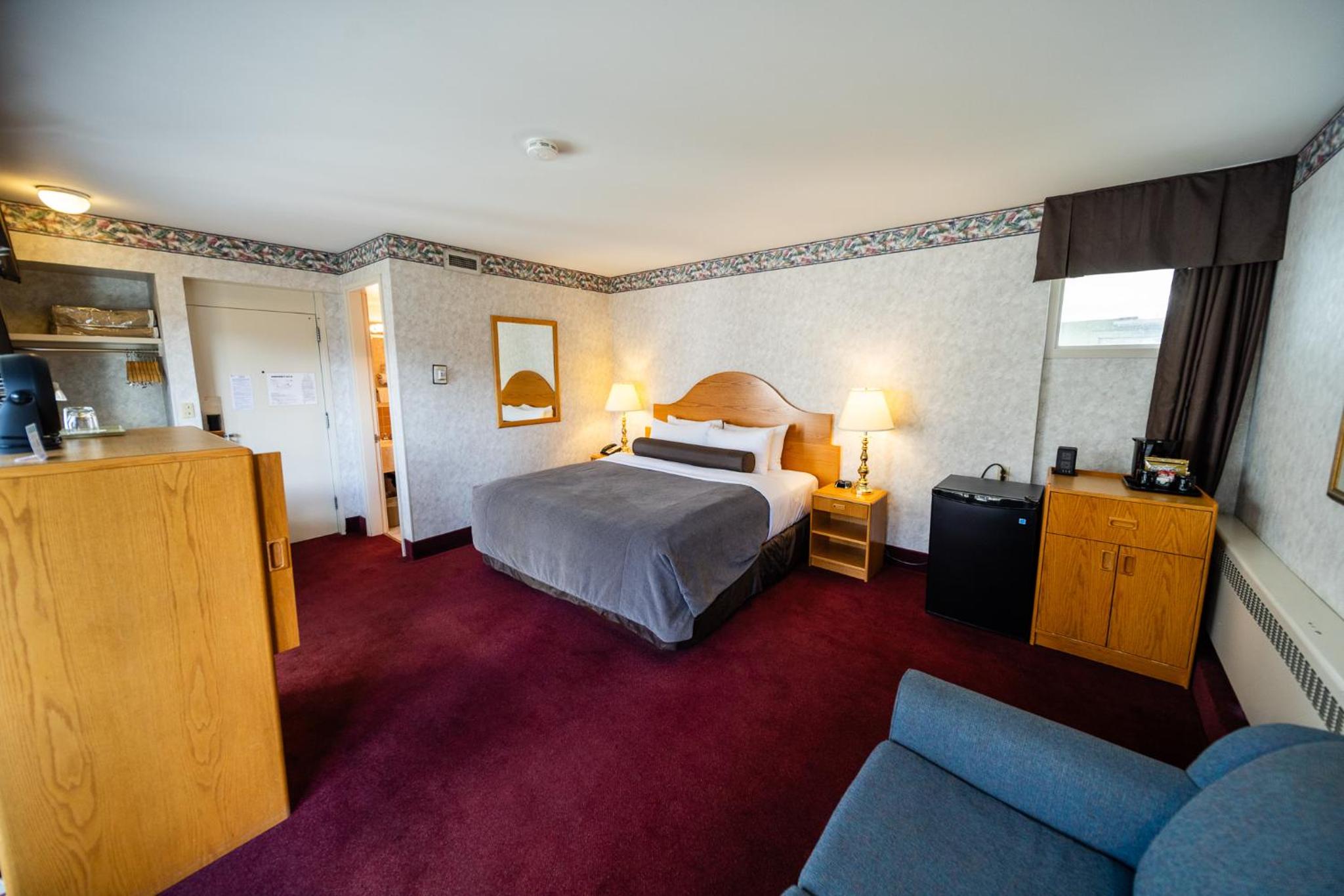 Premium King Room with River View photo 1