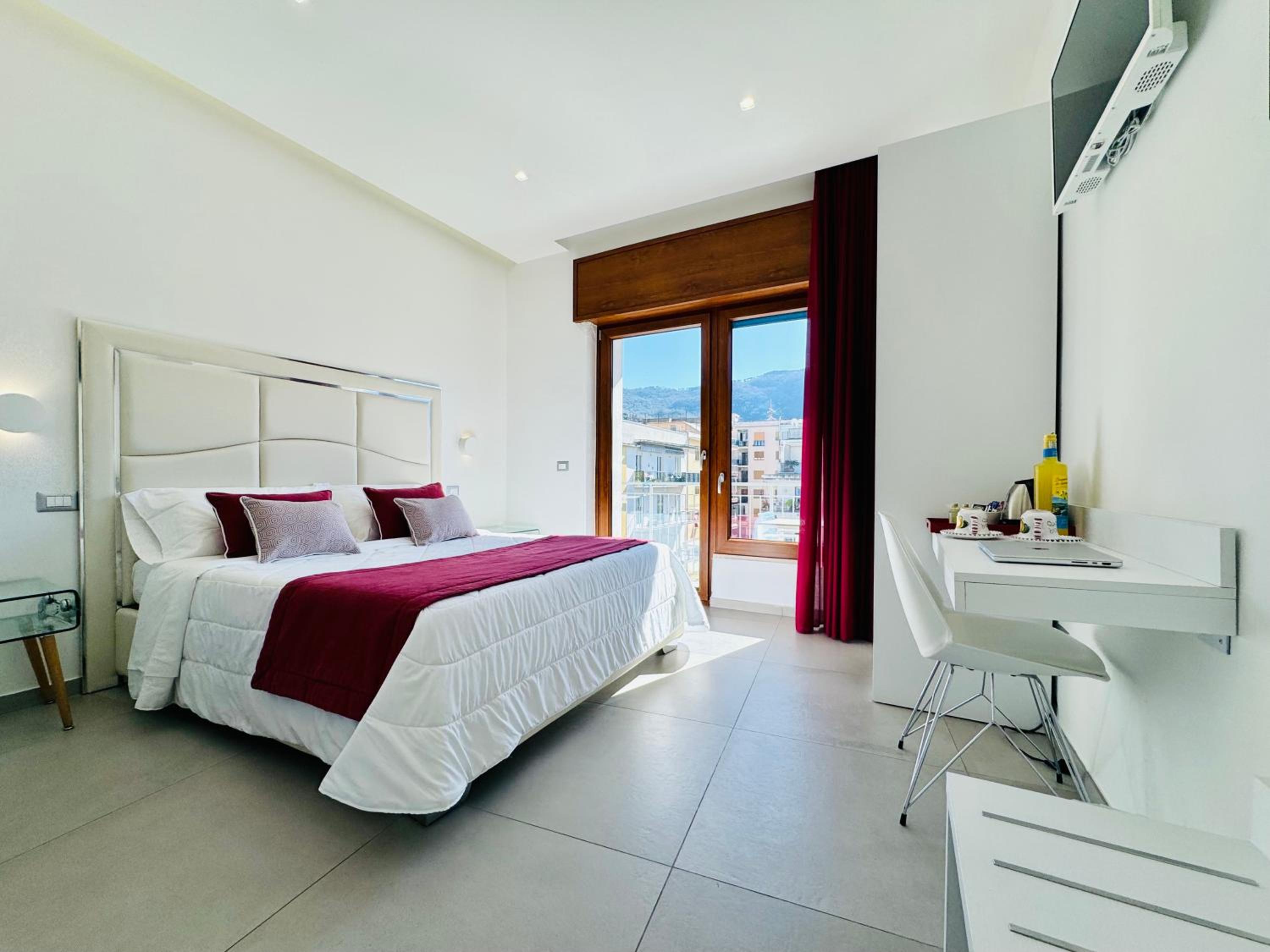 Deluxe Double Room with Balcony