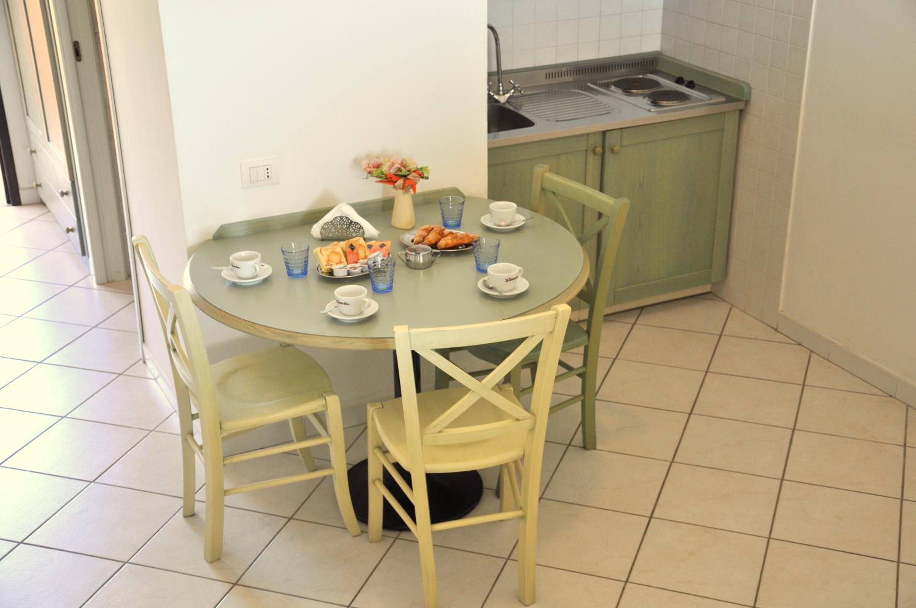 Studio (4 Adults) - Photo 7